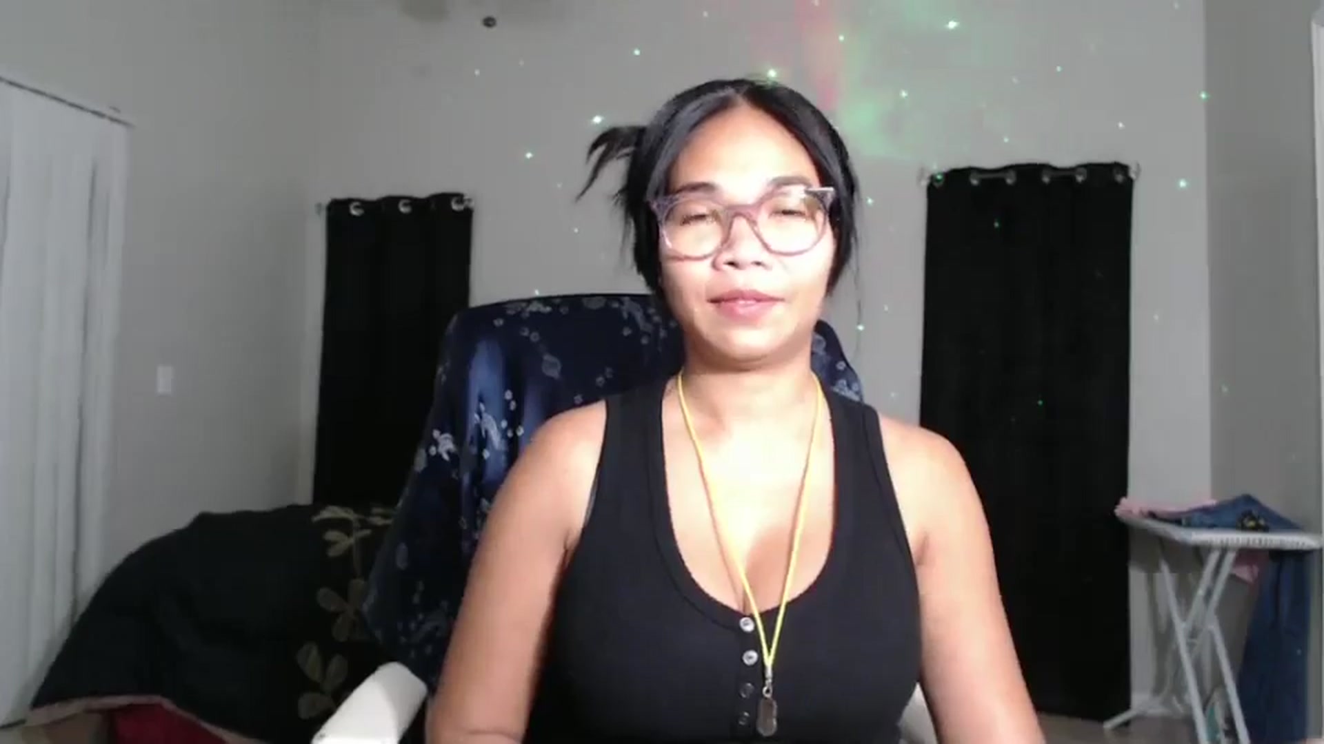 Gallery image thumbnail from Littlekai2023's myfreecams stream on, 11/03/2024, 24:01 image 8 of 20