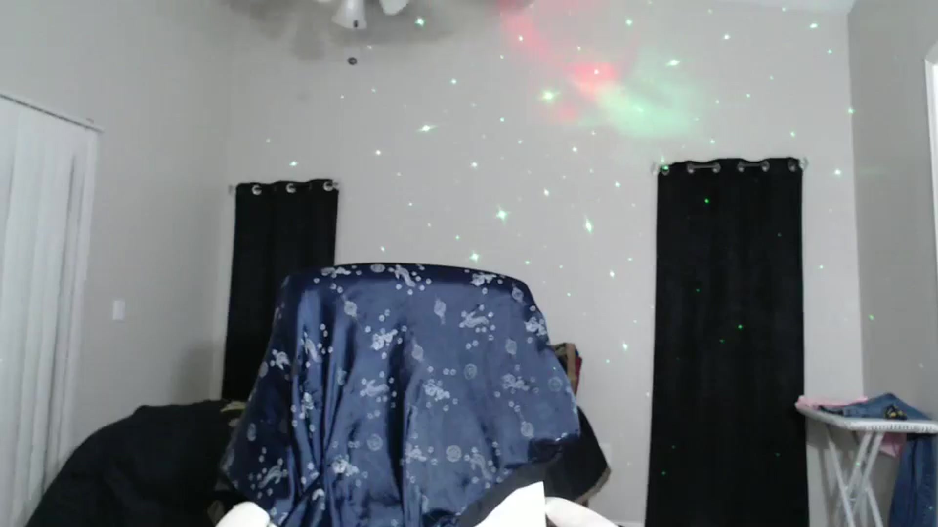 Gallery image thumbnail from Littlekai2023's myfreecams stream on, 11/03/2024, 24:01 image 7 of 20