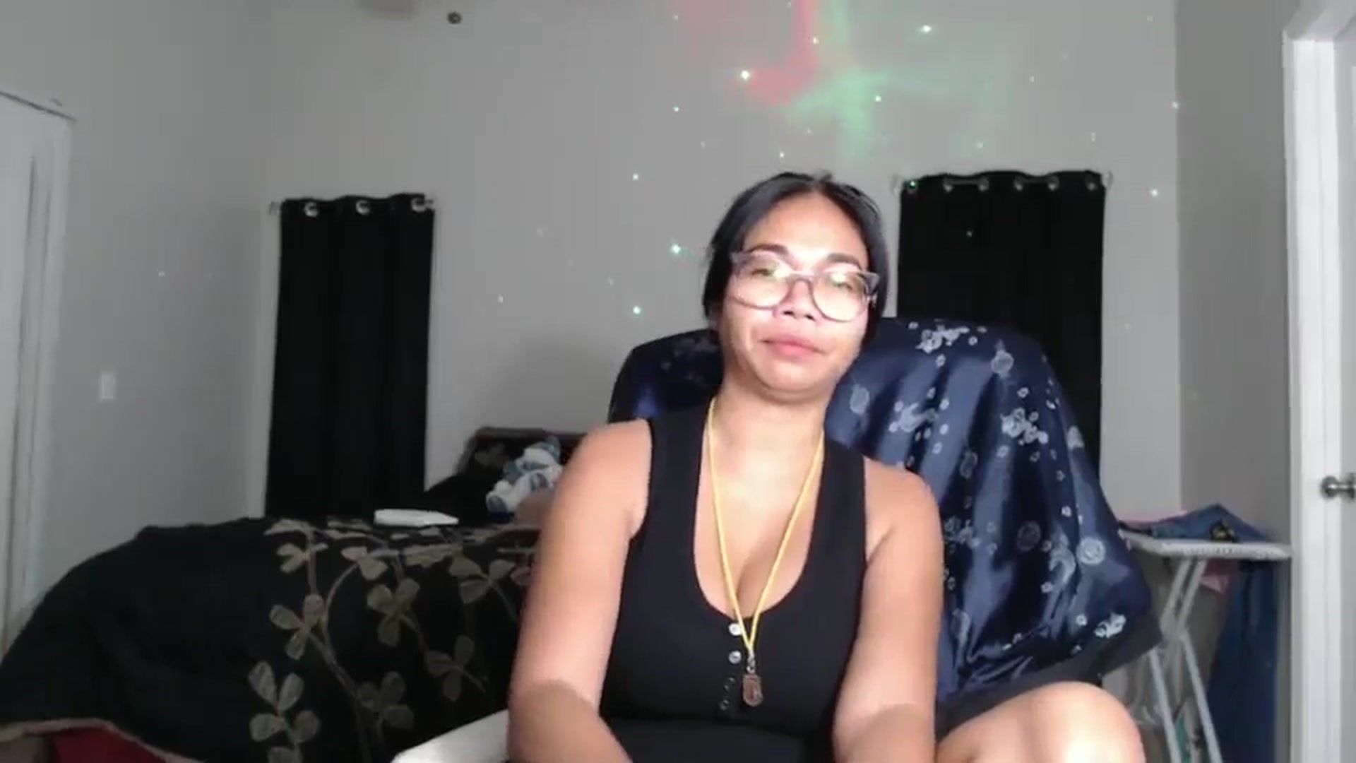 Gallery image thumbnail from Littlekai2023's myfreecams stream on, 11/03/2024, 24:01 image 14 of 20