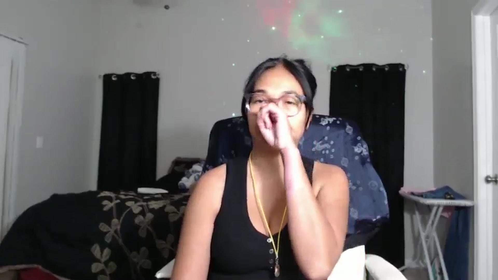 Gallery image thumbnail from Littlekai2023's myfreecams stream on, 11/03/2024, 24:01 image 12 of 20