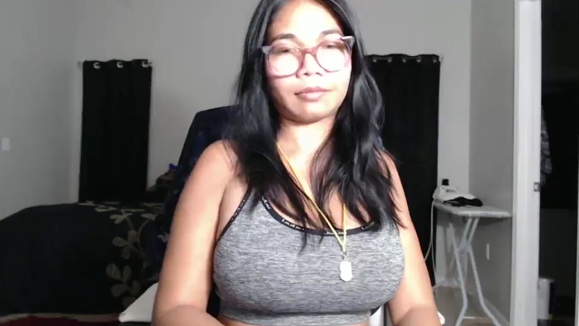 Gallery image thumbnail from Littlekai2023's myfreecams stream on, 11/04/2024, 05:34 image 7 of 20