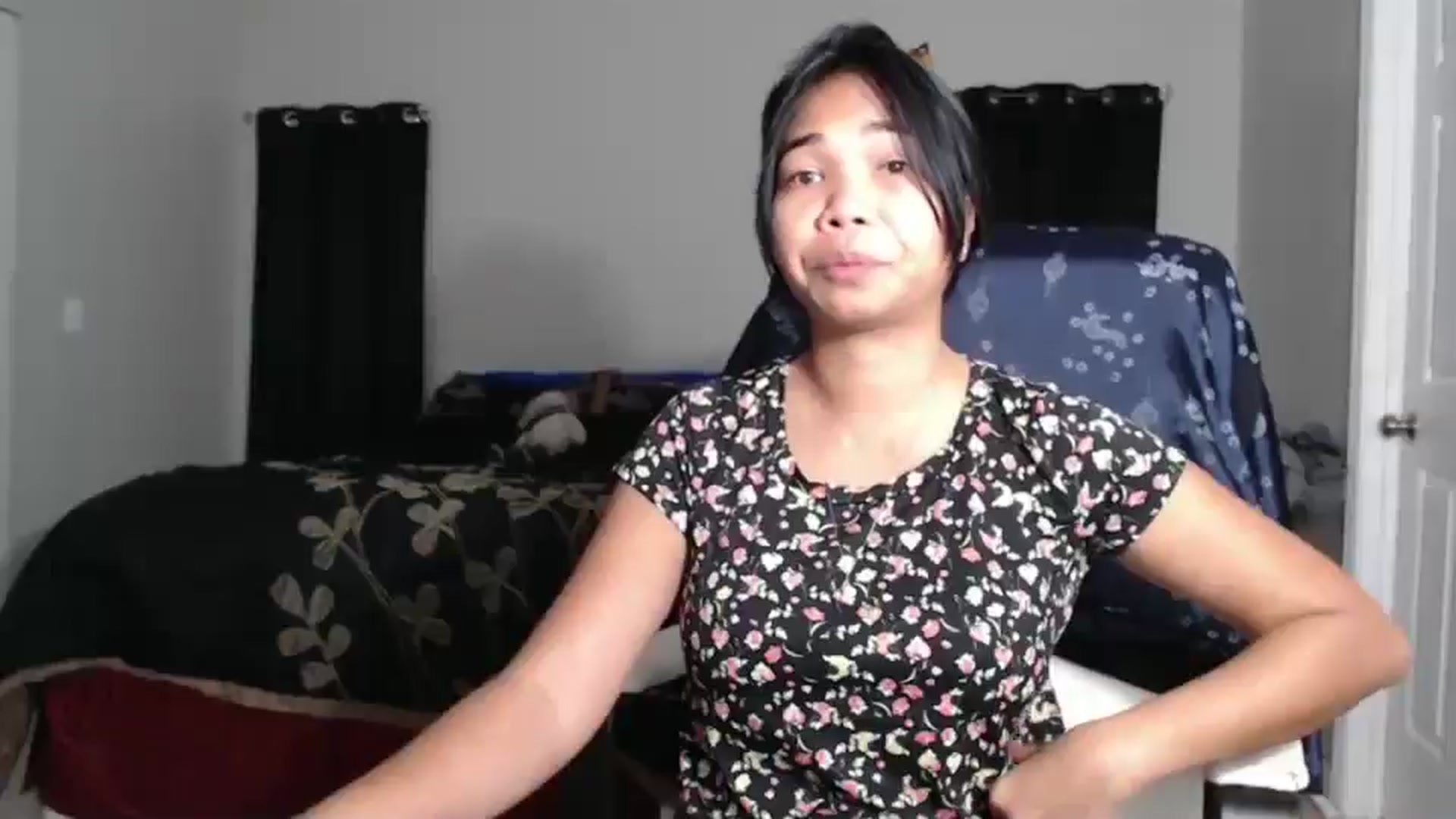 Gallery image thumbnail from Littlekai2023's myfreecams stream on, 11/12/2024, 24:44 image 16 of 20