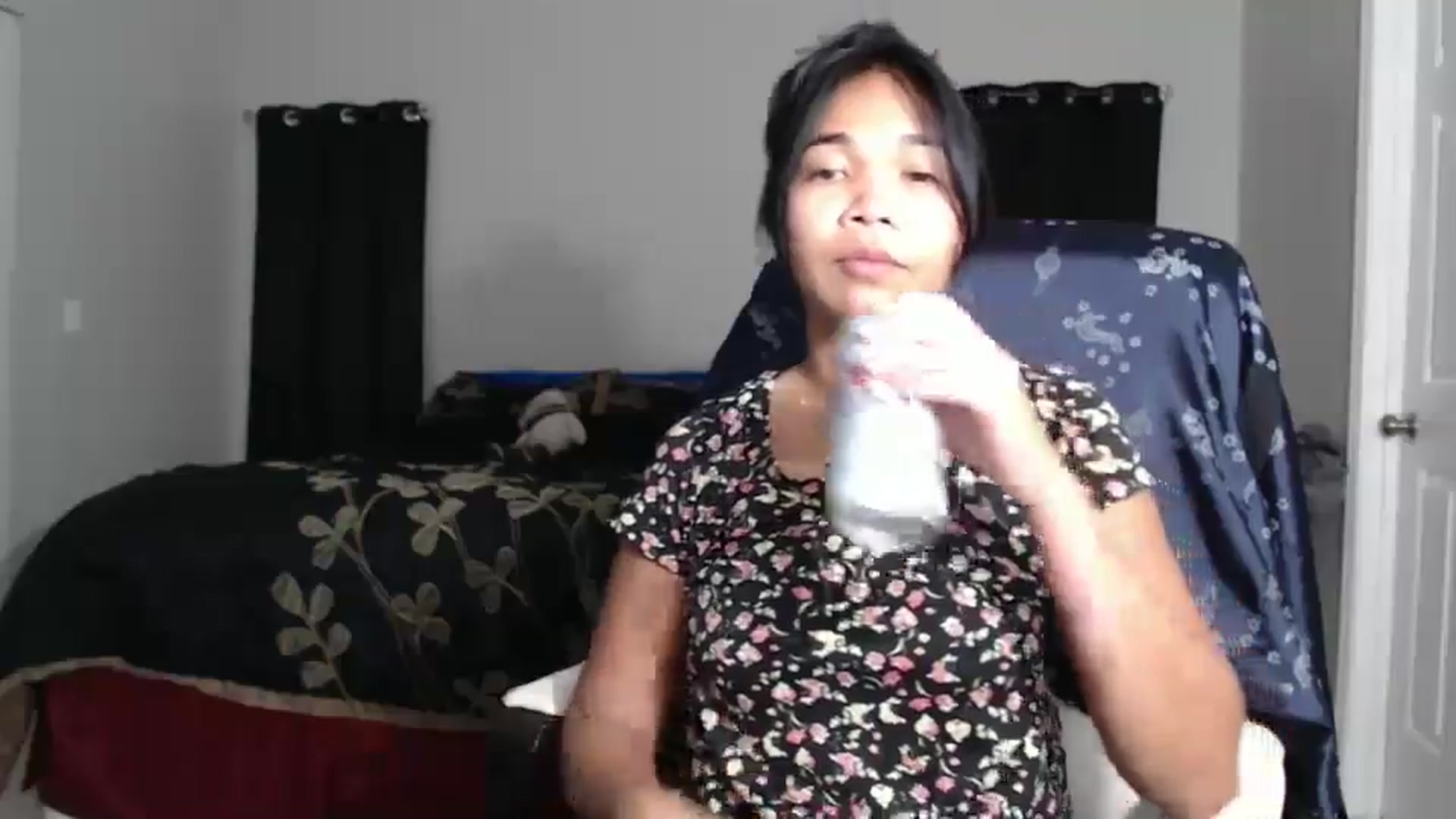 Gallery image thumbnail from Littlekai2023's myfreecams stream on, 11/12/2024, 24:44 image 5 of 20