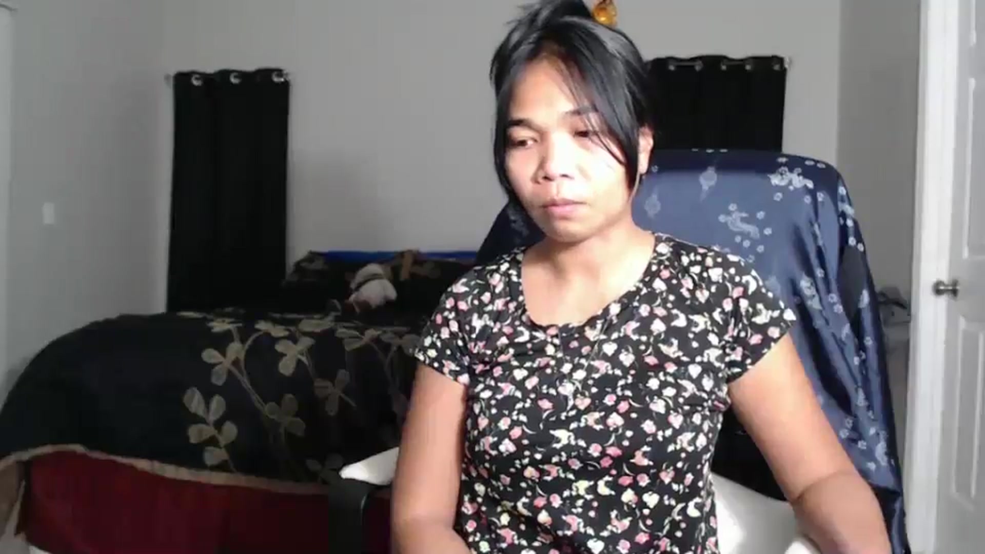 Gallery image thumbnail from Littlekai2023's myfreecams stream on, 11/12/2024, 24:44 image 6 of 20