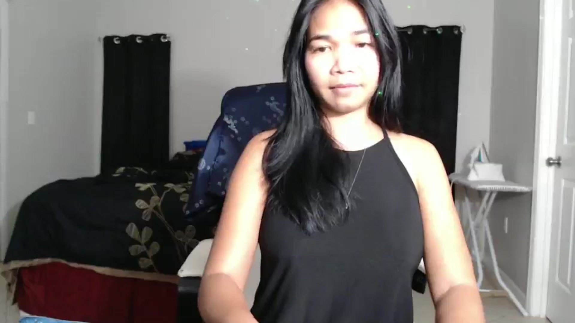 Gallery image thumbnail from Littlekai2023's myfreecams stream on, 11/13/2024, 03:59 image 10 of 20