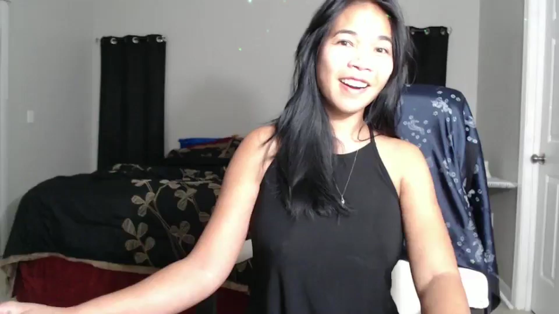 Gallery image thumbnail from Littlekai2023's myfreecams stream on, 11/13/2024, 03:59 image 2 of 20