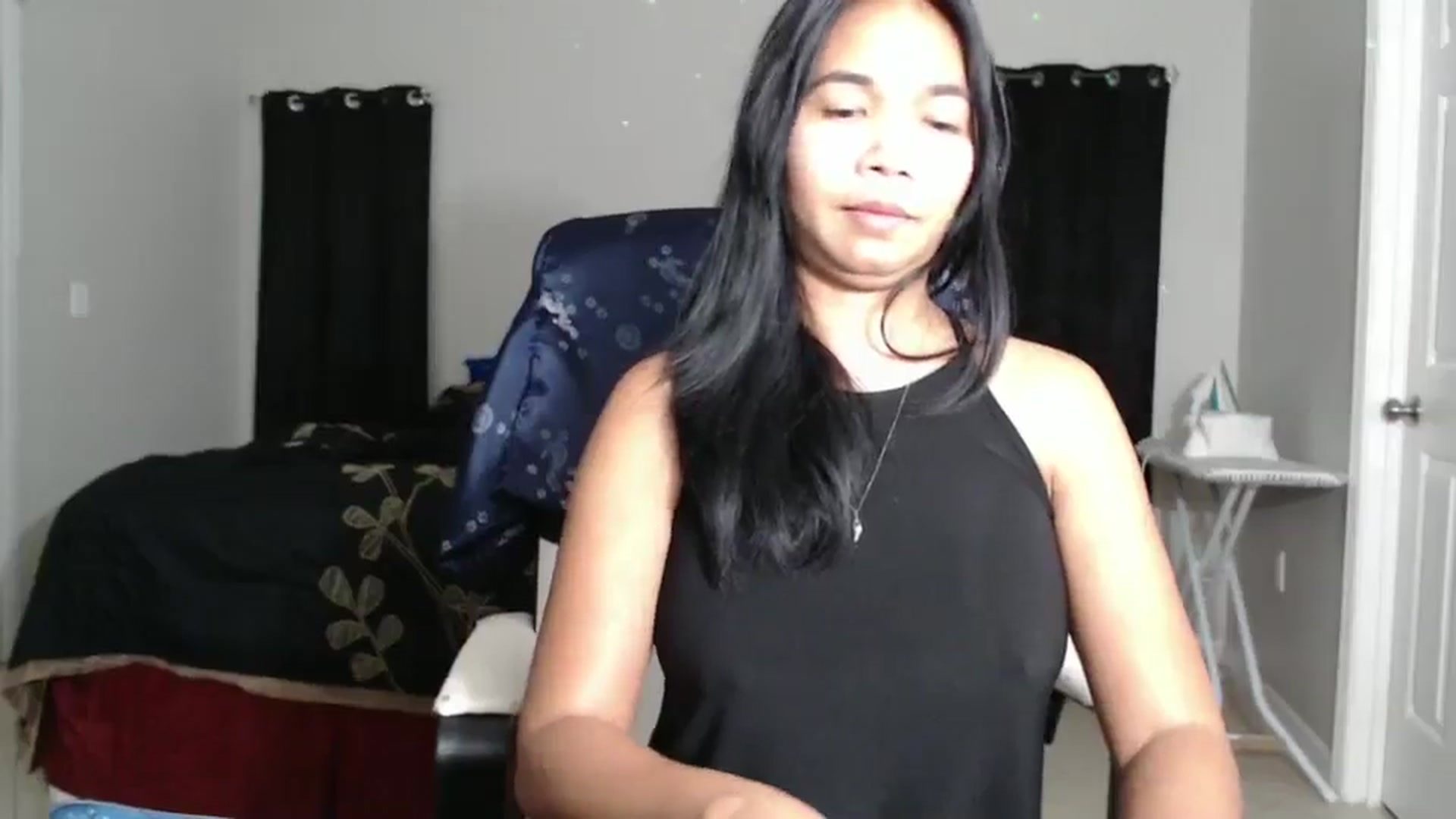 Gallery image thumbnail from Littlekai2023's myfreecams stream on, 11/13/2024, 03:59 image 11 of 20