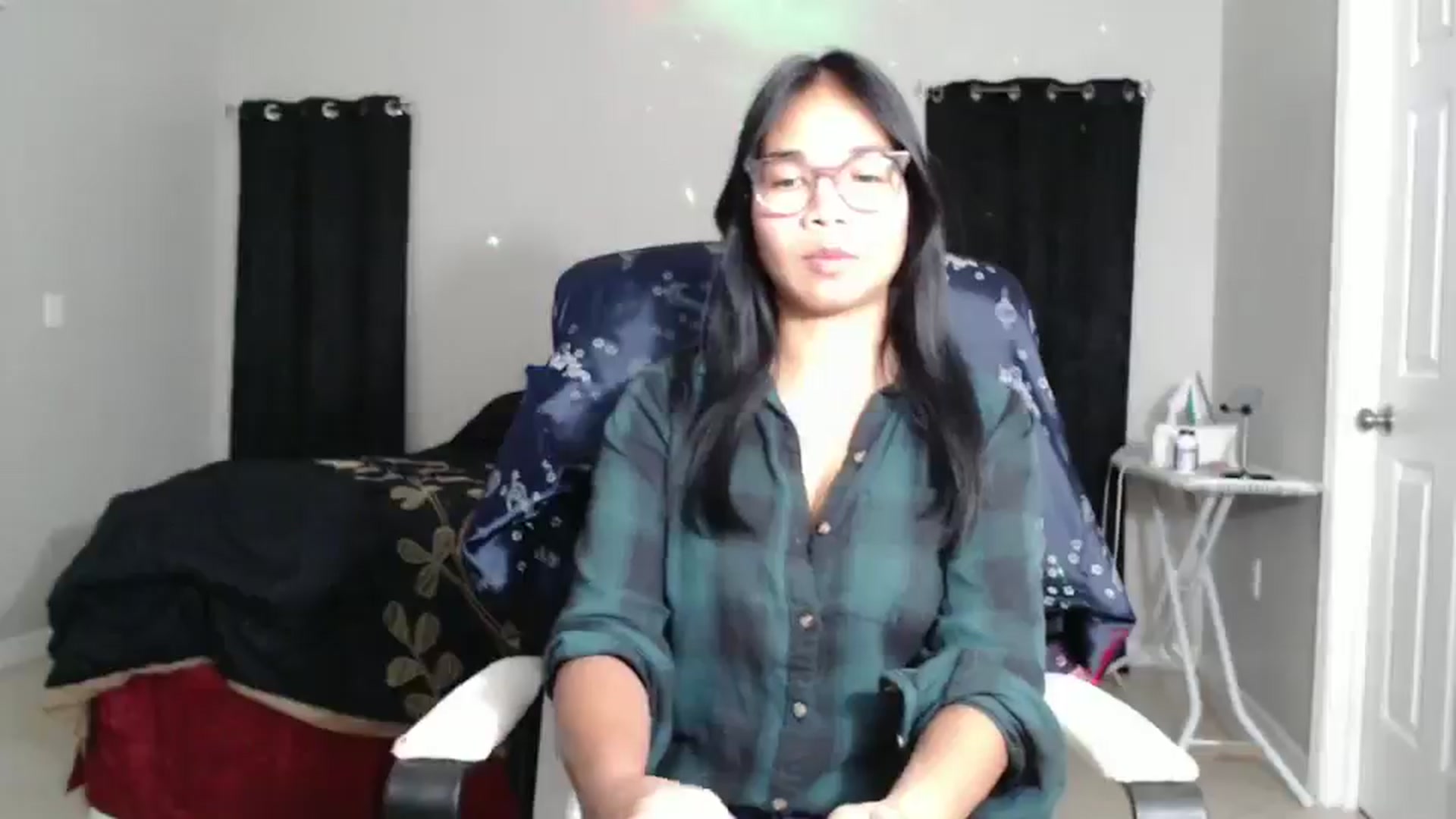 Gallery image thumbnail from Littlekai2023's myfreecams stream on, 11/16/2024, 01:54 image 7 of 20