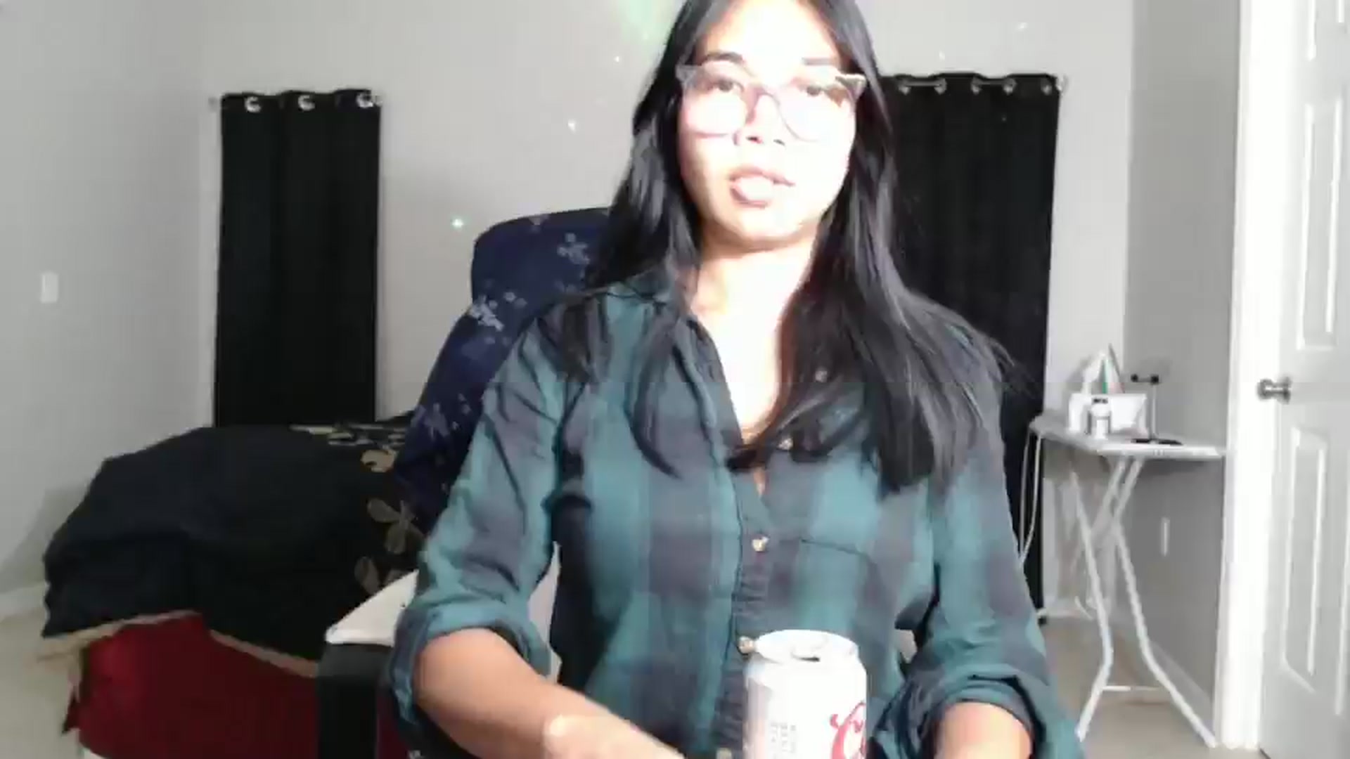 Gallery image thumbnail from Littlekai2023's myfreecams stream on, 11/16/2024, 01:54 image 3 of 20