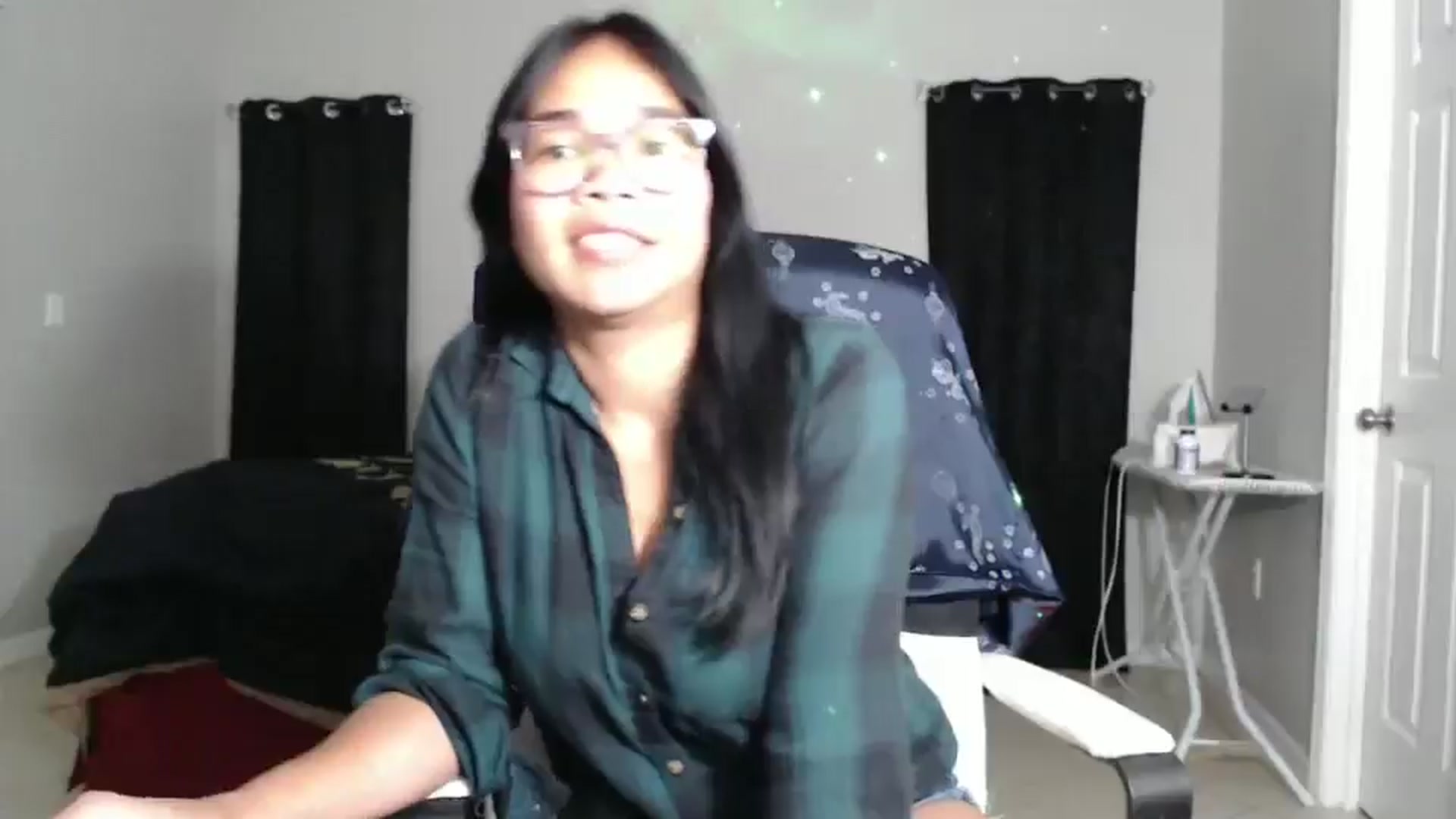 Gallery image thumbnail from Littlekai2023's myfreecams stream on, 11/16/2024, 01:54 image 8 of 20