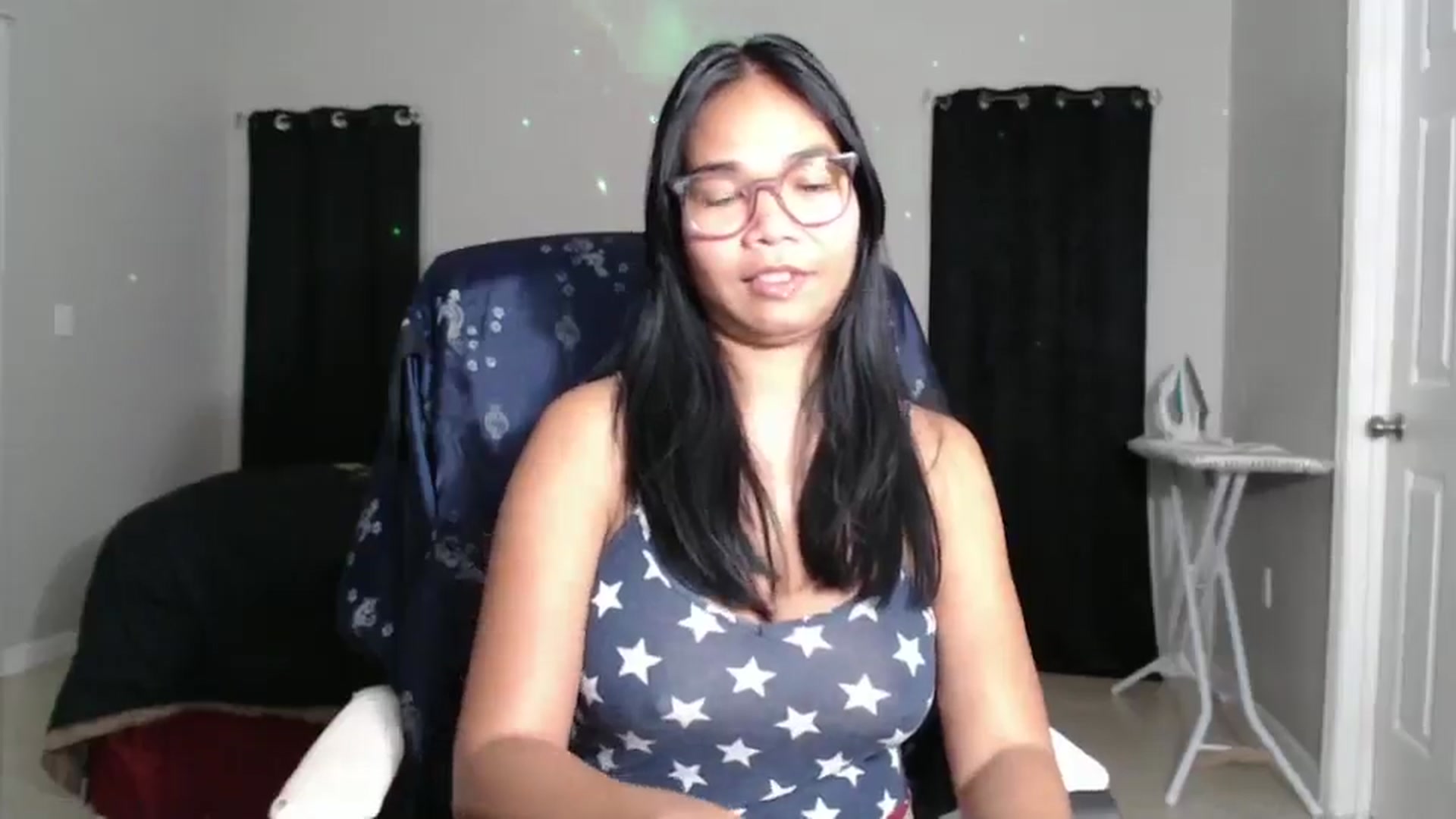 Gallery image thumbnail from Littlekai2023's myfreecams stream on, 11/18/2024, 04:02 image 9 of 20
