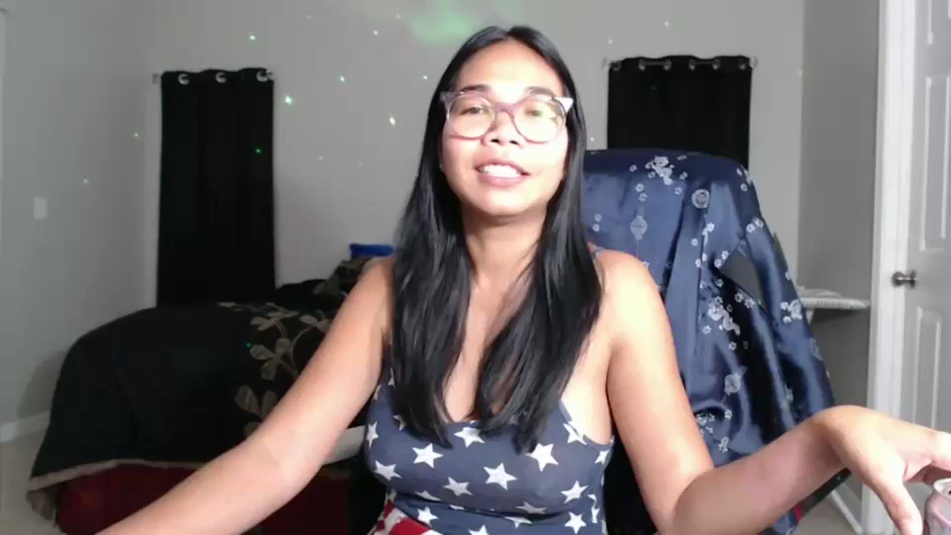 Gallery image thumbnail from Littlekai2023's myfreecams stream on, 11/18/2024, 04:02 image 7 of 20