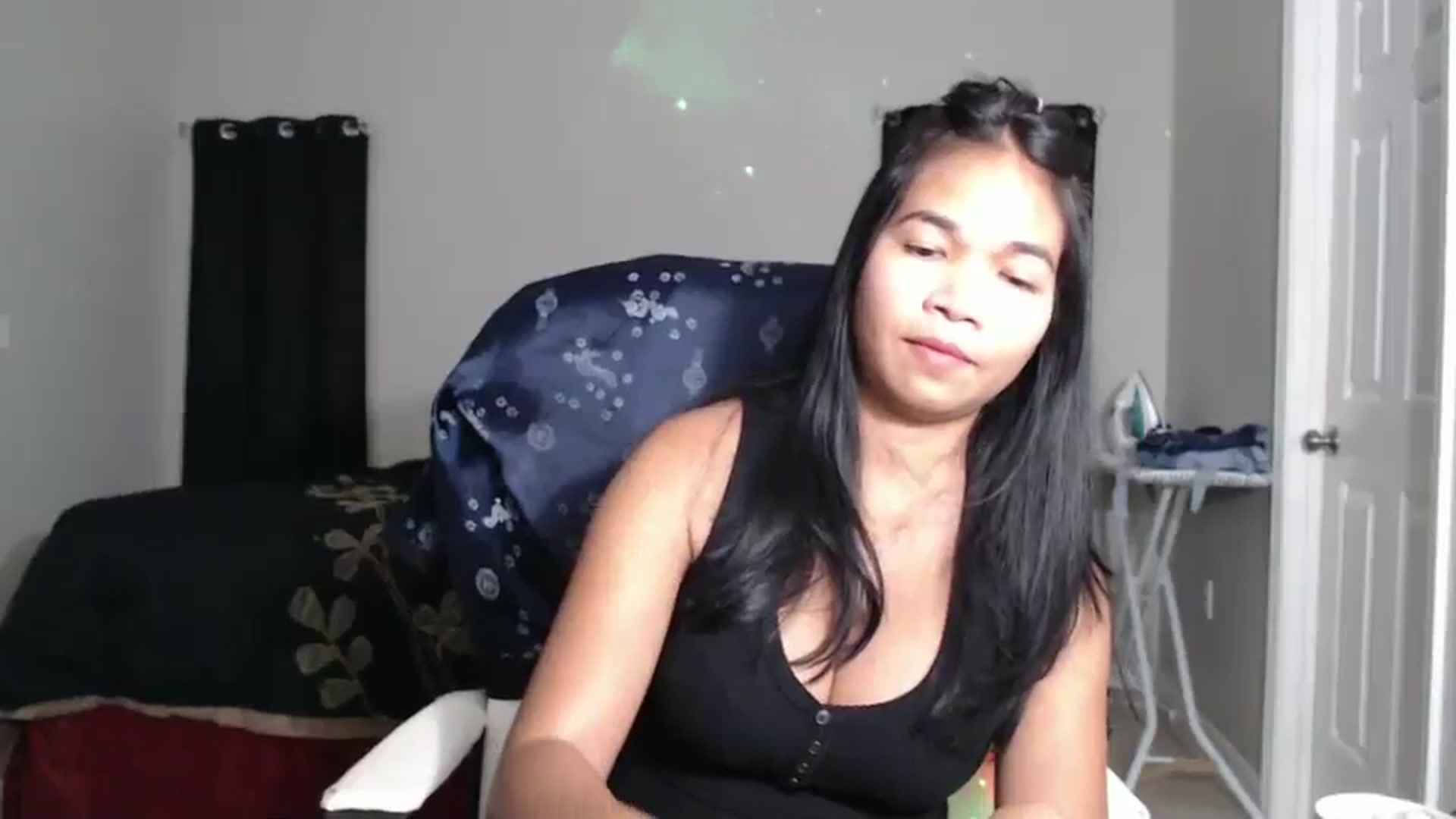 Gallery image thumbnail from Littlekai2023's myfreecams stream on, 11/20/2024, 04:20 image 5 of 20