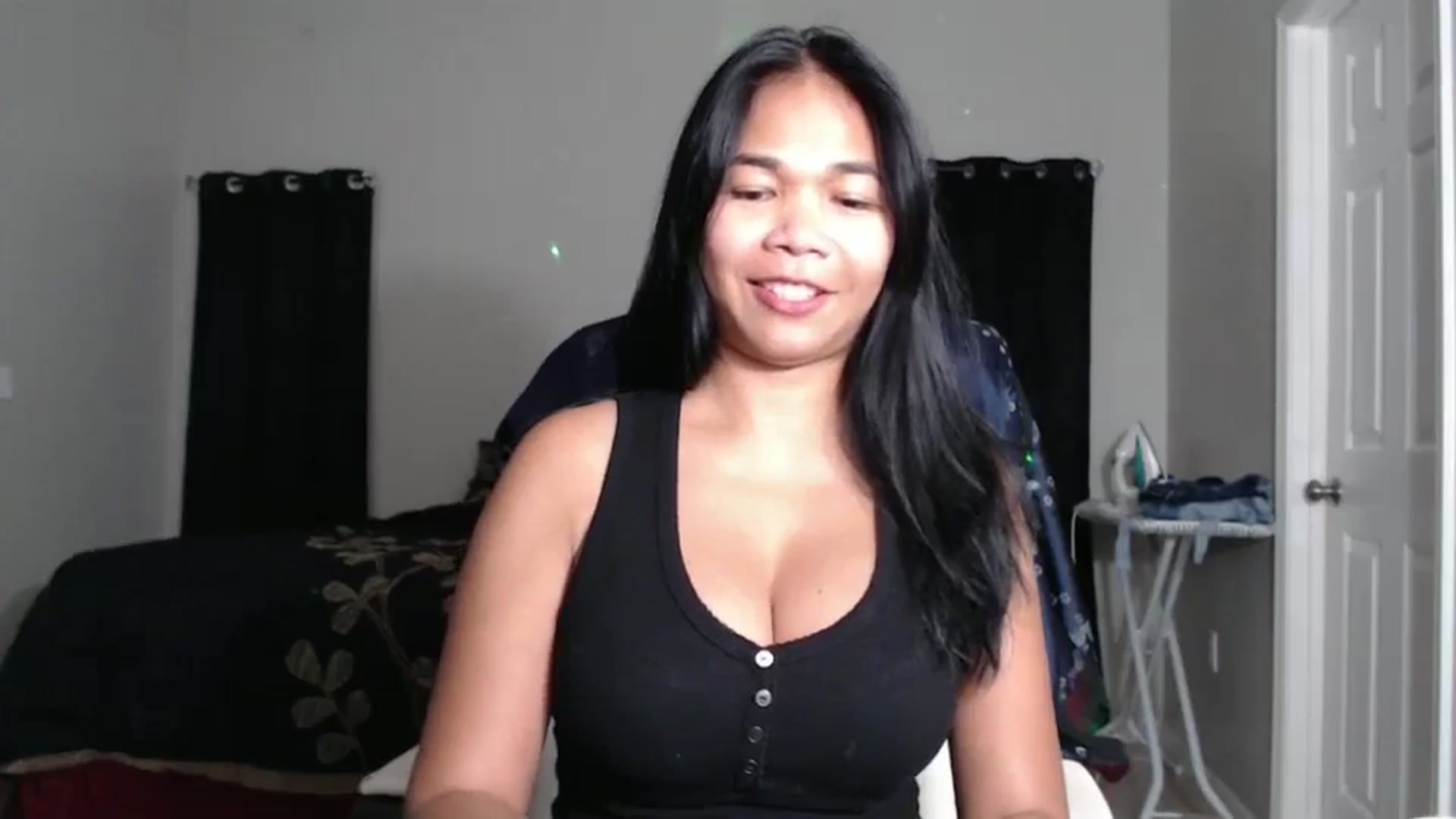 Gallery image thumbnail from Littlekai2023's myfreecams stream on, 11/20/2024, 04:20 image 7 of 20