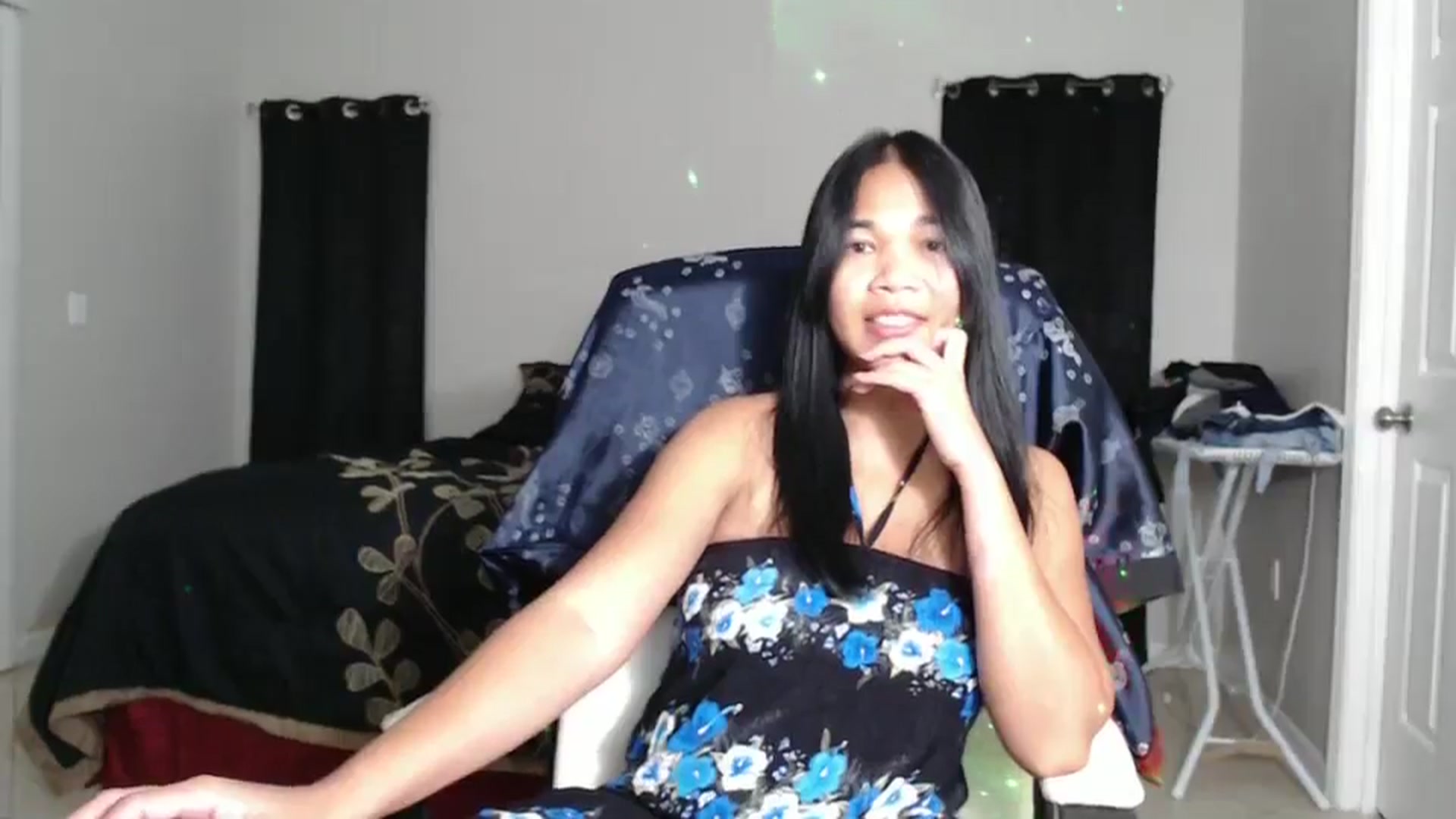 Gallery image thumbnail from Littlekai2023's myfreecams stream on, 11/22/2024, 02:54 image 6 of 20