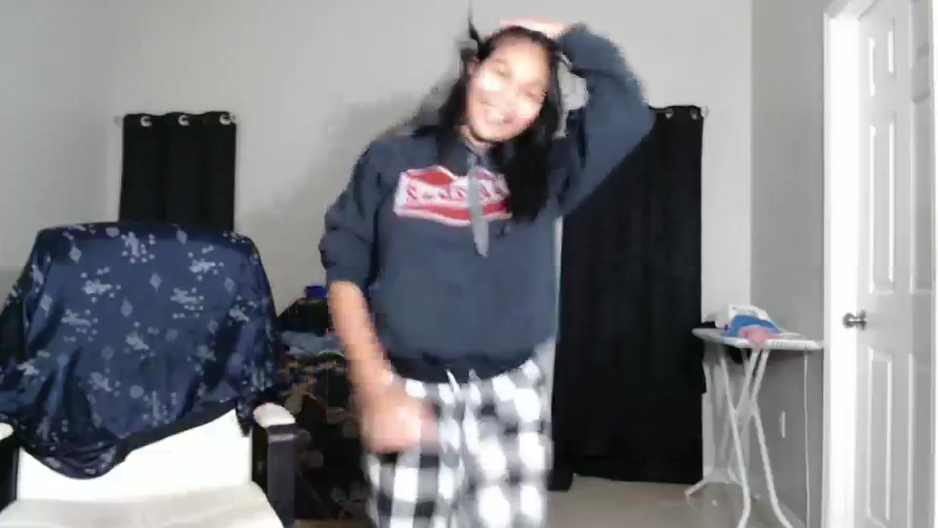 Gallery image thumbnail from Littlekai2023's myfreecams stream on, 11/24/2024, 02:54 image 8 of 20