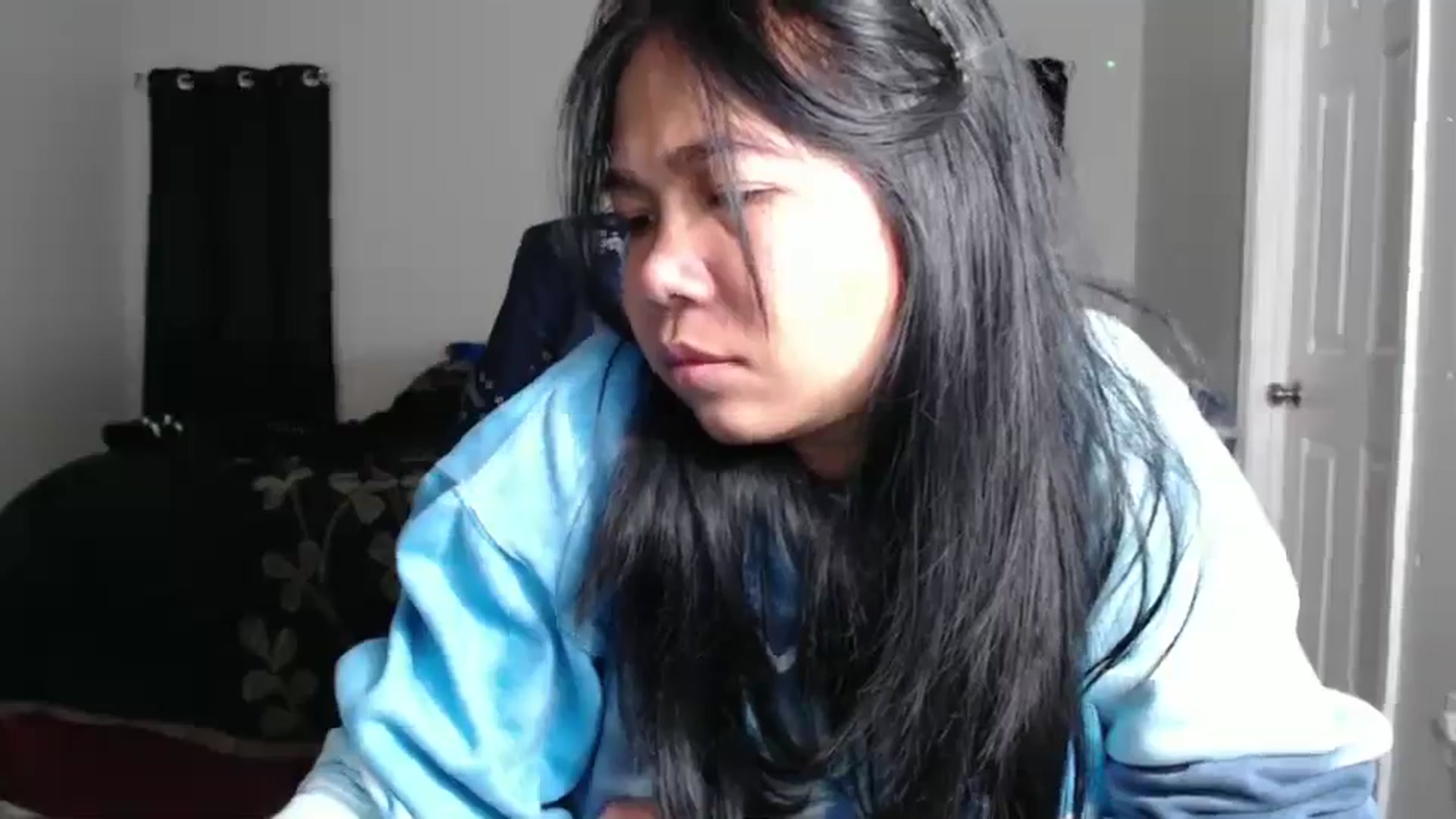 Gallery image thumbnail from Littlekai2023's myfreecams stream on, 11/25/2024, 02:25 image 19 of 20
