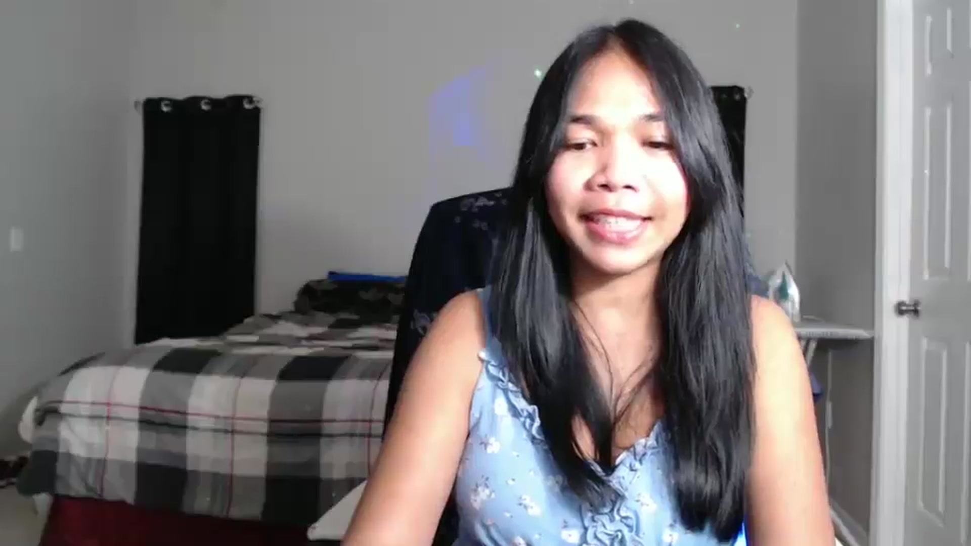 Gallery image thumbnail from Littlekai2023's myfreecams stream on, 11/29/2024, 24:01 image 13 of 20