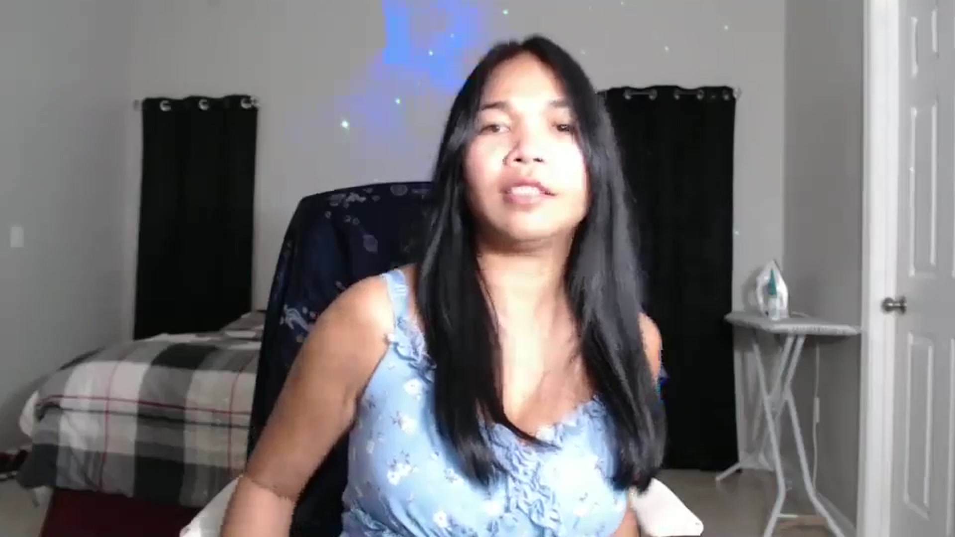 Gallery image thumbnail from Littlekai2023's myfreecams stream on, 11/29/2024, 24:01 image 12 of 20