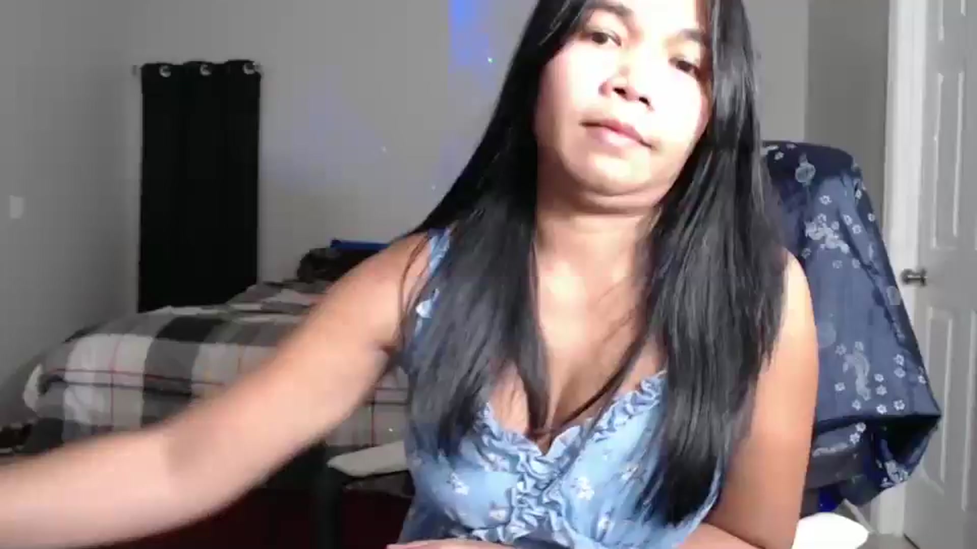 Gallery image thumbnail from Littlekai2023's myfreecams stream on, 11/29/2024, 04:23 image 3 of 20