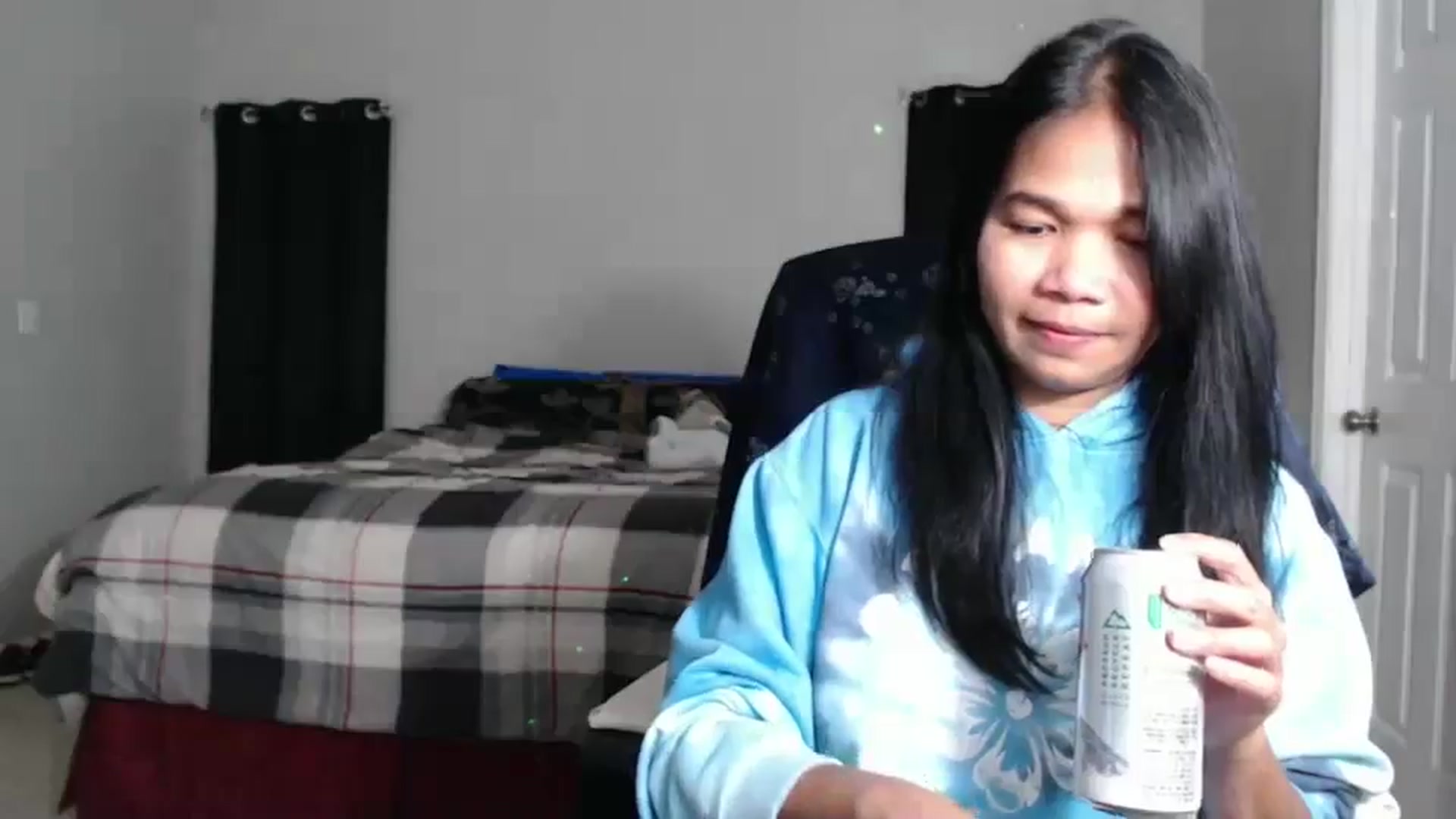 Gallery image thumbnail from Littlekai2023's myfreecams stream on, 11/29/2024, 04:23 image 19 of 20