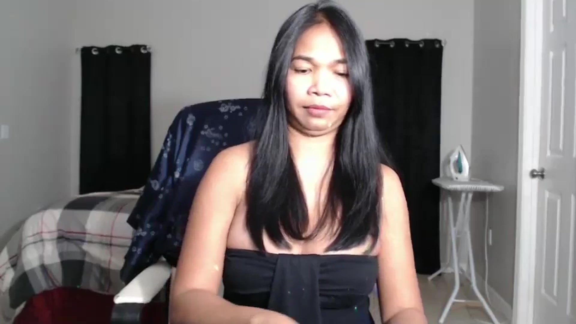 Gallery image thumbnail from Littlekai2023's myfreecams stream on, 12/02/2024, 02:42 image 5 of 20
