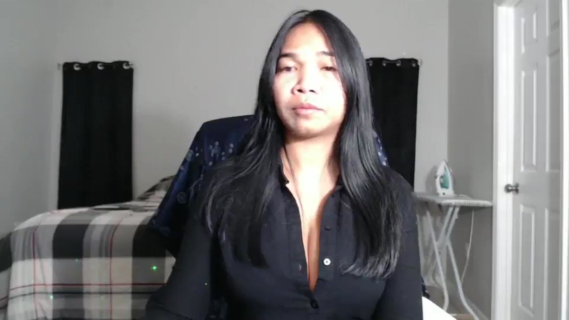 Gallery image thumbnail from Littlekai2023's myfreecams stream on, 12/03/2024, 04:00 image 13 of 20