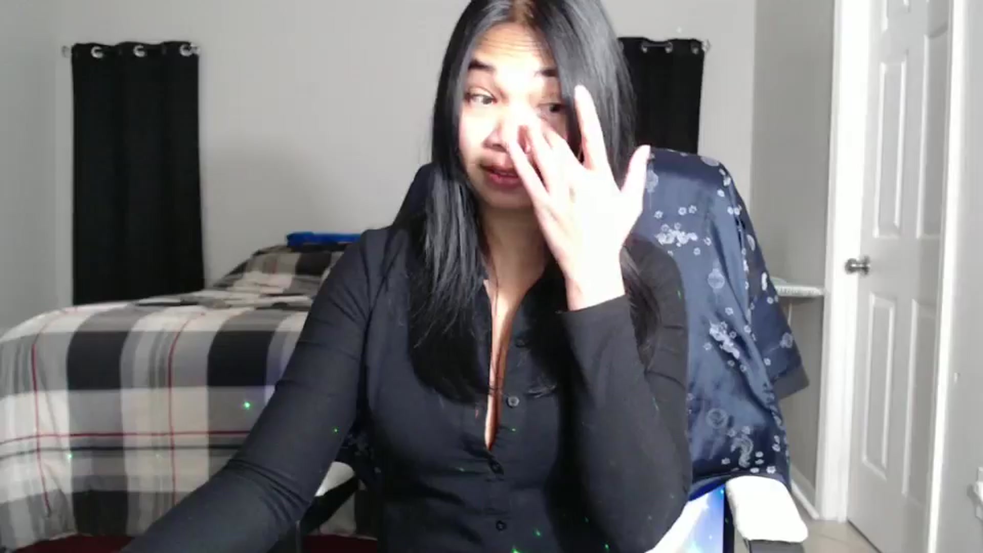 Gallery image thumbnail from Littlekai2023's myfreecams stream on, 12/03/2024, 04:00 image 3 of 20