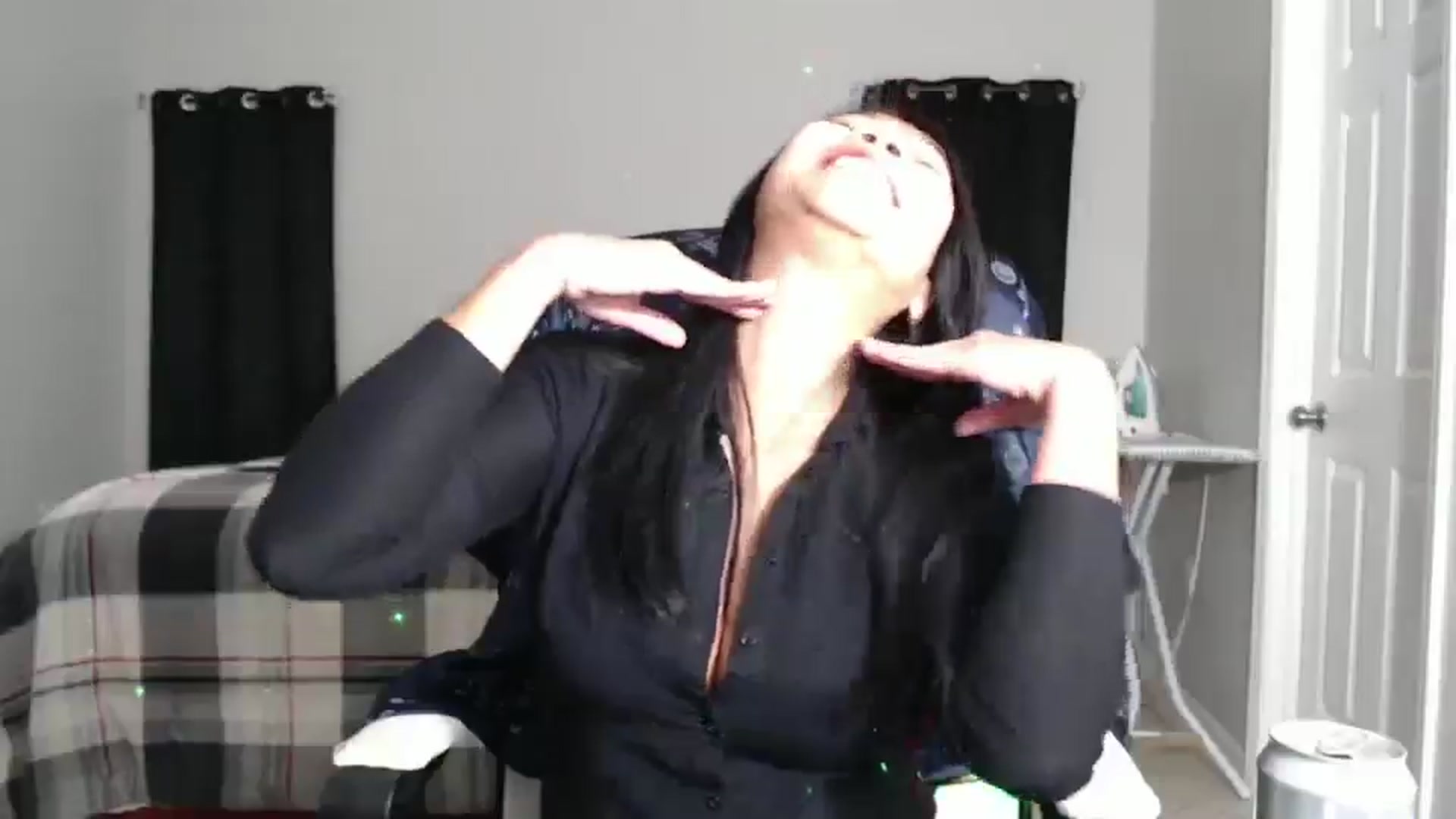 Gallery image thumbnail from Littlekai2023's myfreecams stream on, 12/03/2024, 04:00 image 20 of 20