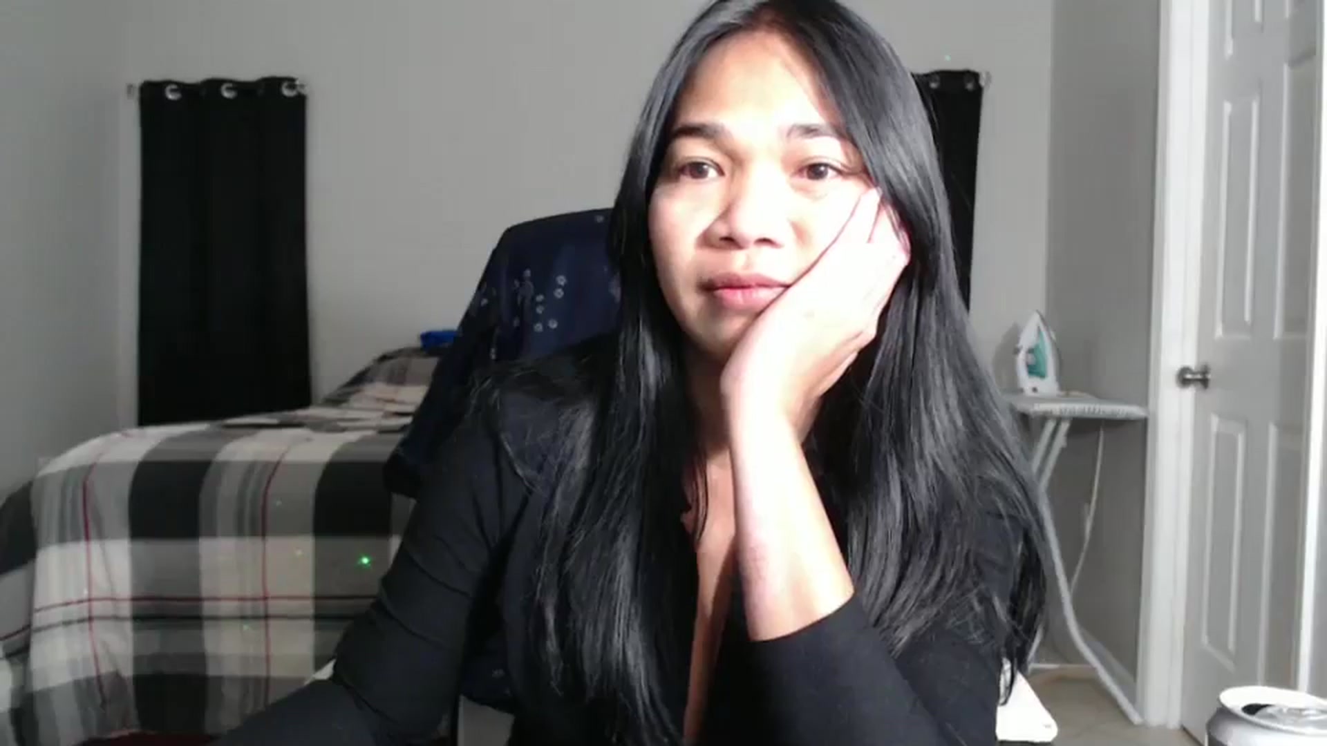 Gallery image thumbnail from Littlekai2023's myfreecams stream on, 12/03/2024, 04:00 image 19 of 20