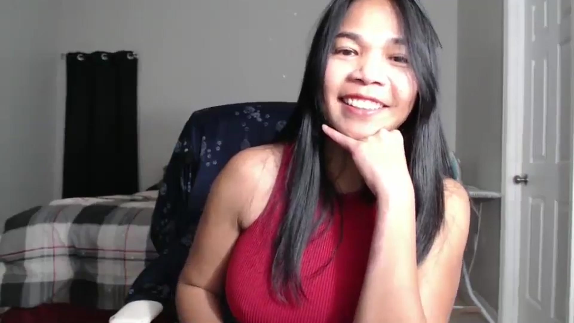 Gallery image thumbnail from Littlekai2023's myfreecams stream on, 12/04/2024, 04:30 image 15 of 20