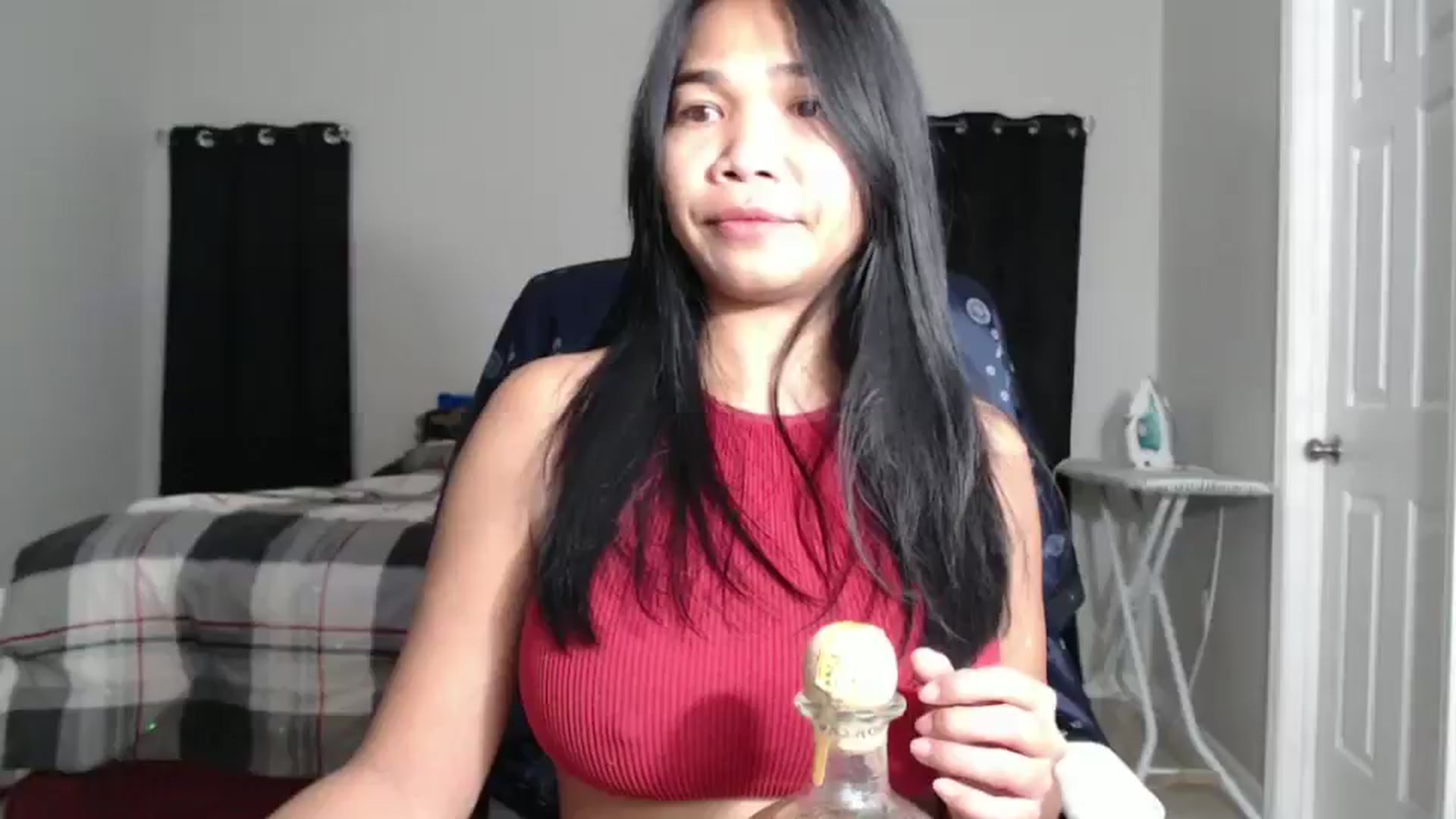 Gallery image thumbnail from Littlekai2023's myfreecams stream on, 12/04/2024, 04:30 image 17 of 20