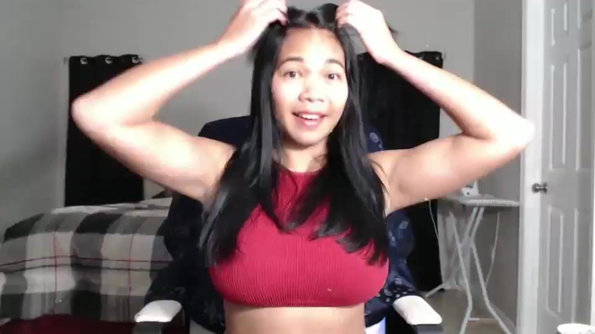 Gallery image thumbnail from Littlekai2023's myfreecams stream on, 12/04/2024, 04:30 image 13 of 20