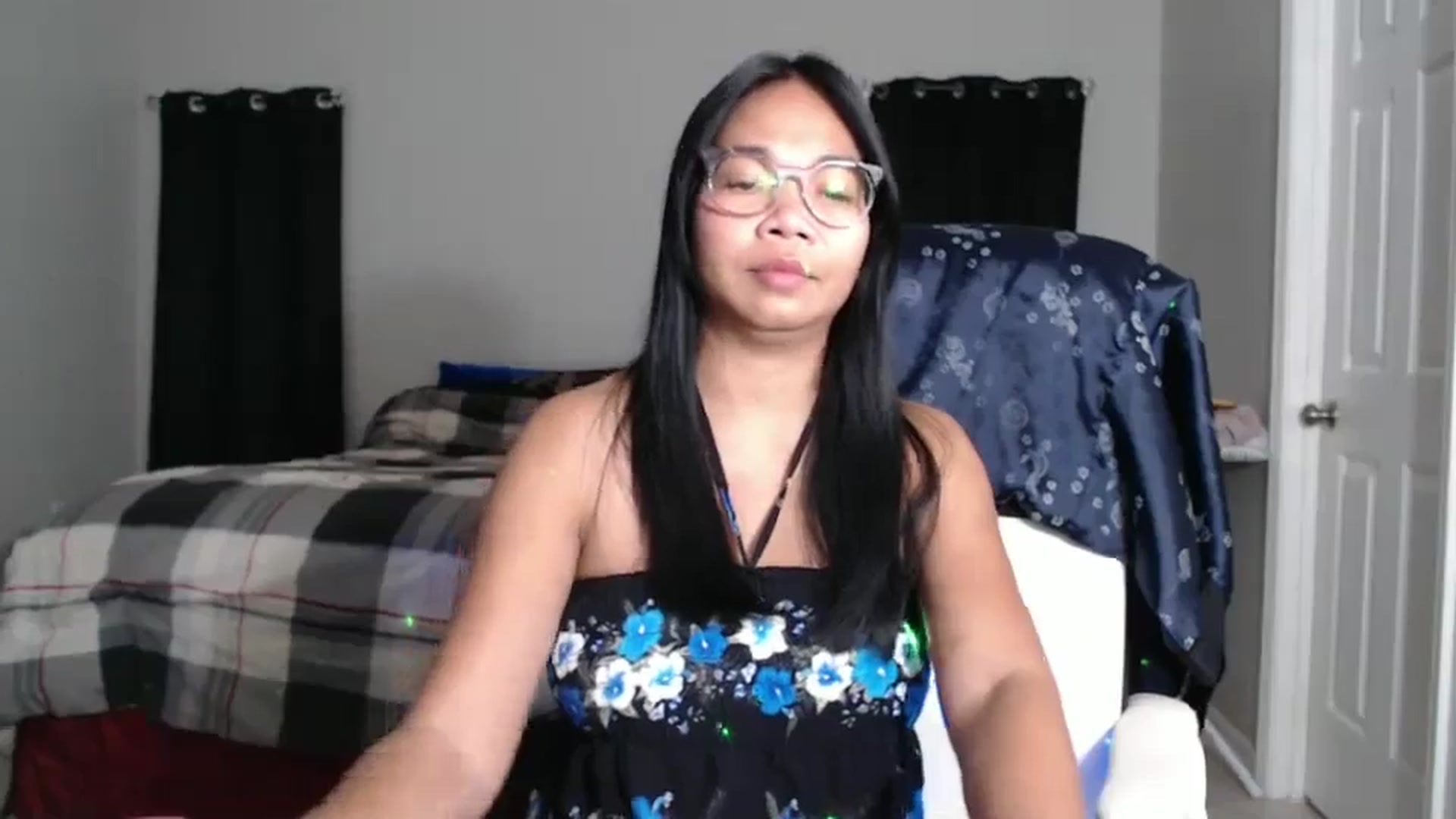 Gallery image thumbnail from Littlekai2023's myfreecams stream on, 12/06/2024, 04:48 image 2 of 20