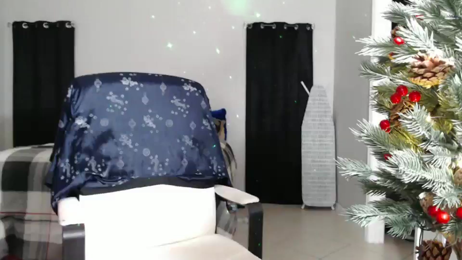 Gallery image thumbnail from Littlekai2023's myfreecams stream on, 12/11/2024, 01:53 image 20 of 20