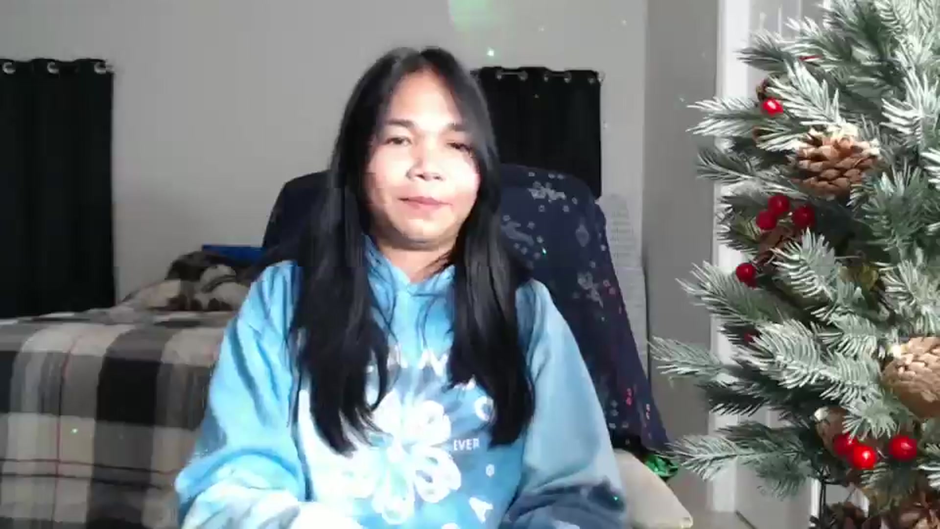 Gallery image thumbnail from Littlekai2023's myfreecams stream on, 12/11/2024, 01:53 image 17 of 20