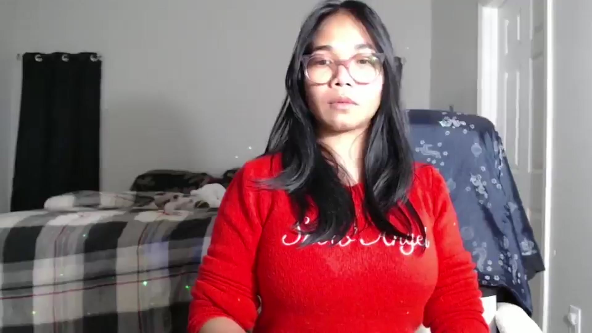 Gallery image thumbnail from Littlekai2023's myfreecams stream on, 12/17/2024, 02:51 image 3 of 20