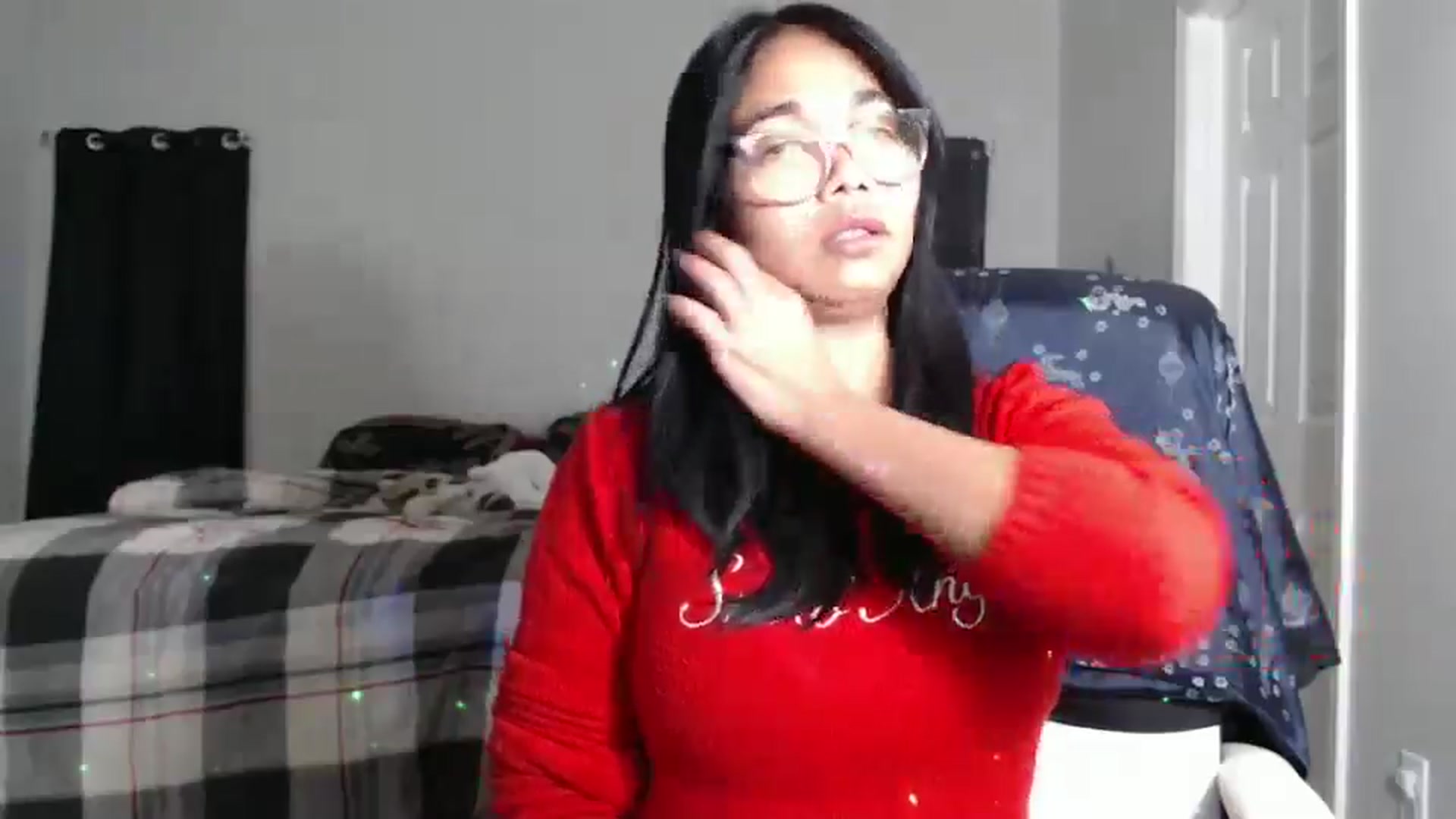 Gallery image thumbnail from Littlekai2023's myfreecams stream on, 12/17/2024, 02:51 image 4 of 20