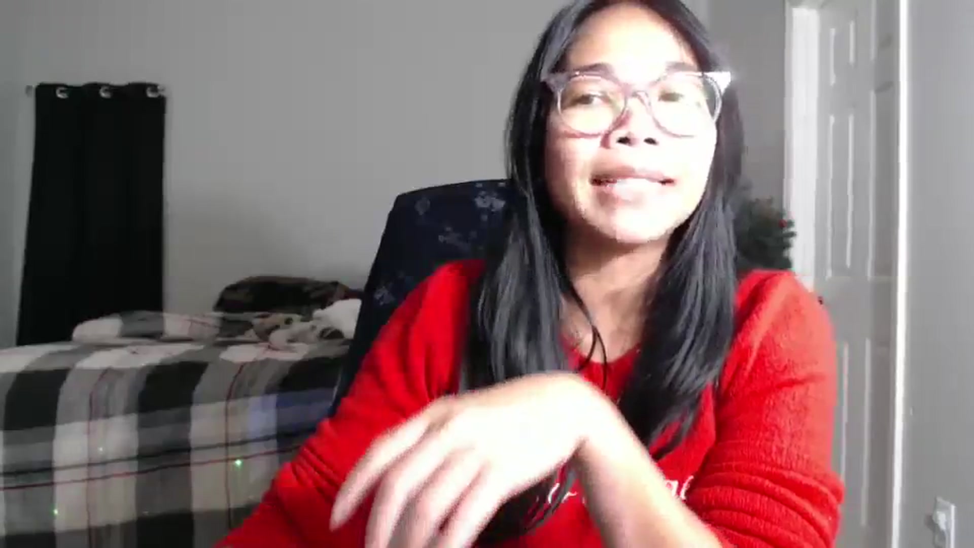 Gallery image thumbnail from Littlekai2023's myfreecams stream on, 12/17/2024, 02:51 image 7 of 20
