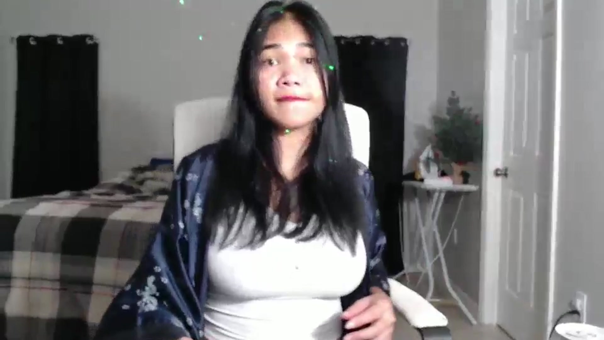 Gallery image thumbnail from Littlekai2023's myfreecams stream on, 12/18/2024, 02:43 image 3 of 20