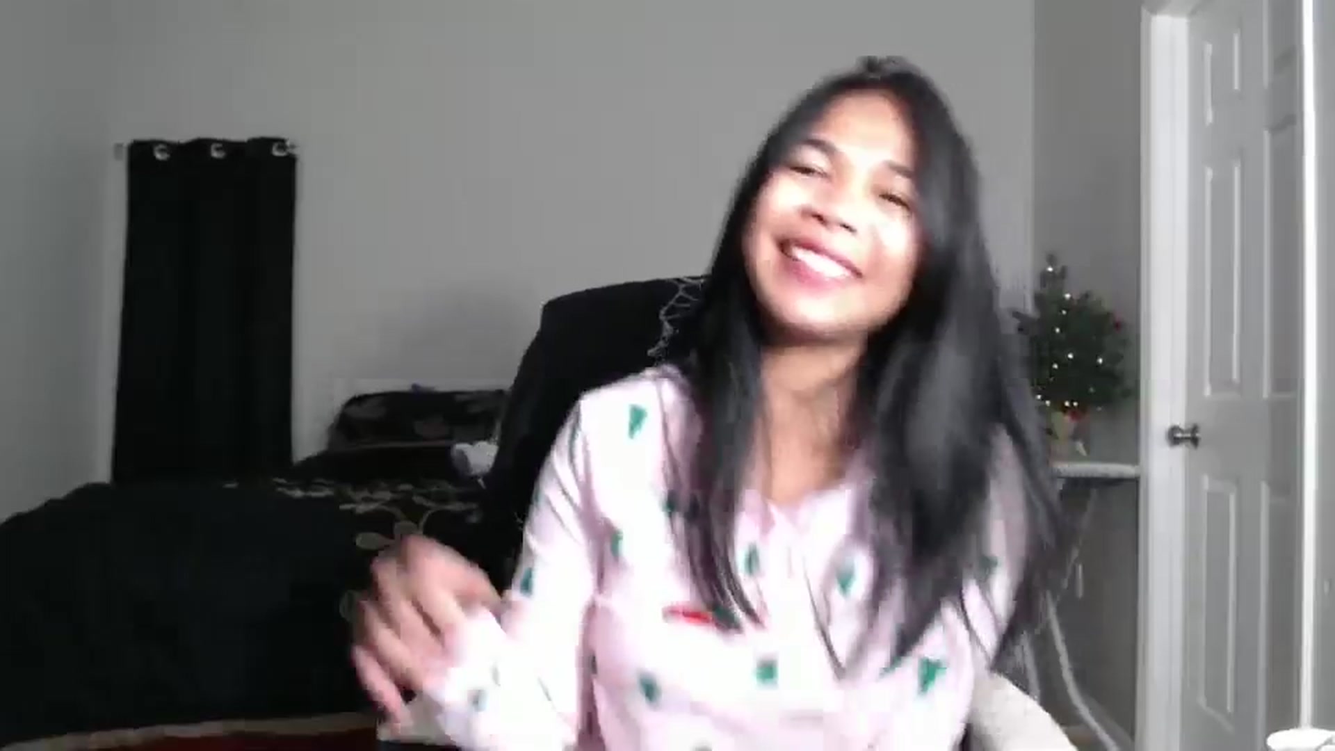 Gallery image thumbnail from Littlekai2023's myfreecams stream on, 12/23/2024, 06:26 image 20 of 20