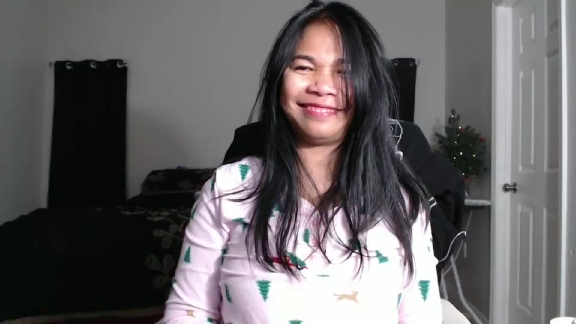 Gallery image thumbnail from Littlekai2023's myfreecams stream on, 12/23/2024, 06:26 image 14 of 20