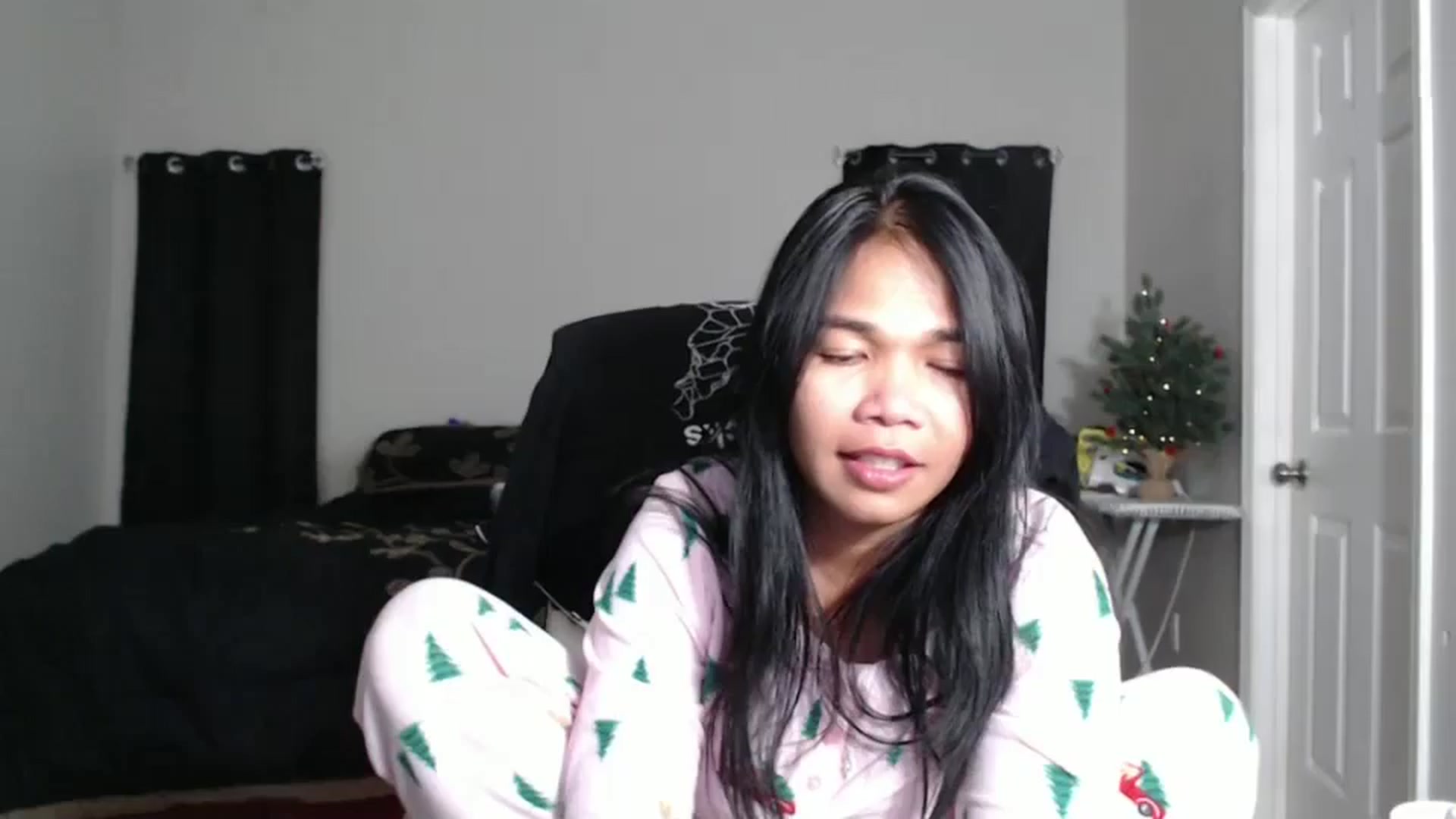Gallery image thumbnail from Littlekai2023's myfreecams stream on, 12/23/2024, 06:26 image 10 of 20