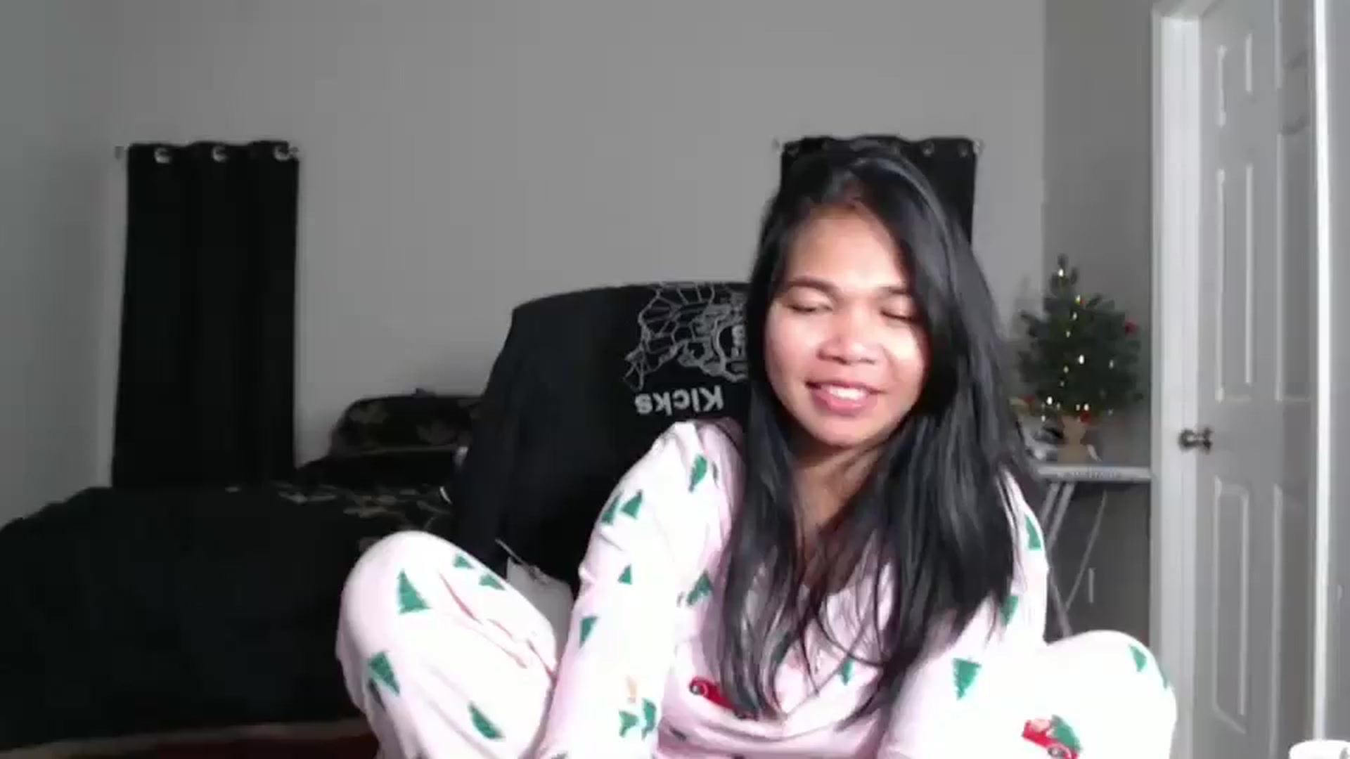 Gallery image thumbnail from Littlekai2023's myfreecams stream on, 12/23/2024, 06:26 image 13 of 20