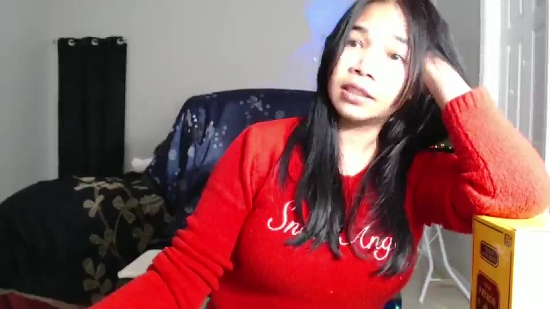 Gallery image thumbnail from Littlekai2023's myfreecams stream on, 12/25/2024, 04:43 image 7 of 20