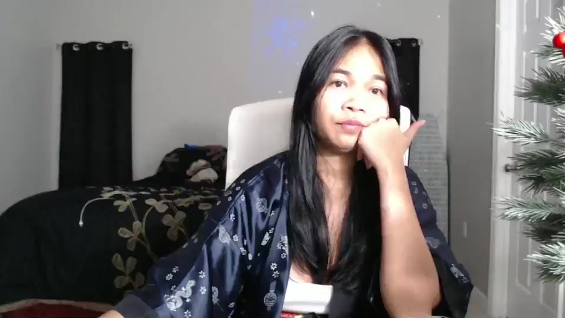 Gallery image thumbnail from Littlekai2023's myfreecams stream on, 12/26/2024, 02:03 image 20 of 20