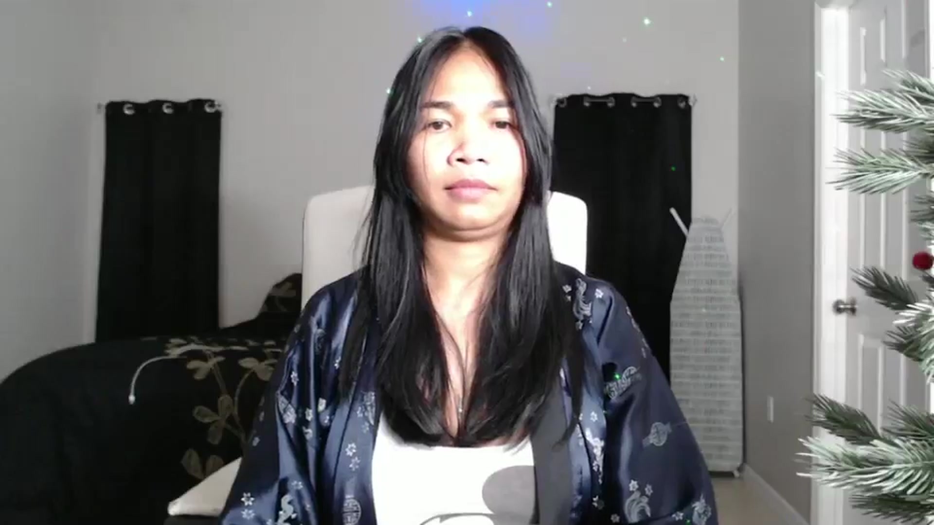 Gallery image thumbnail from Littlekai2023's myfreecams stream on, 12/26/2024, 06:50 image 8 of 20