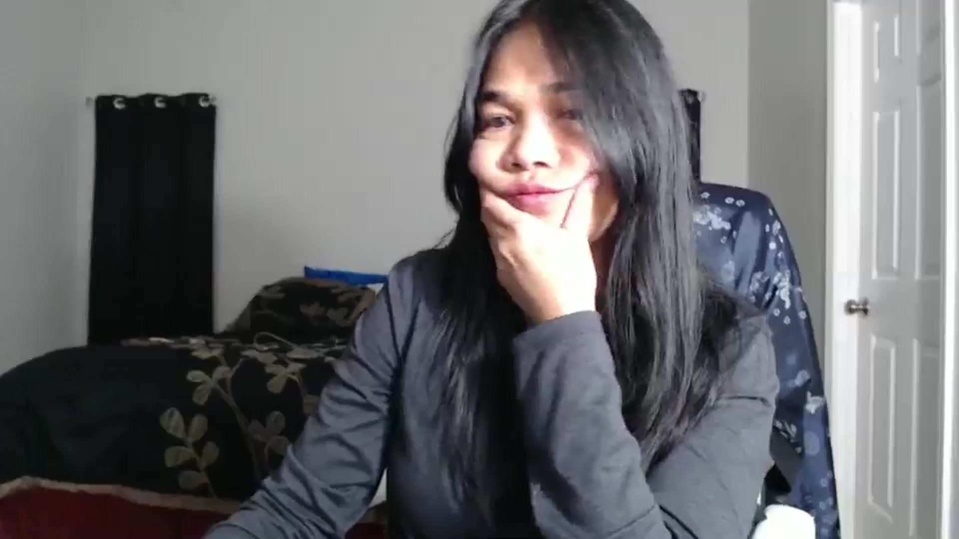 Gallery image thumbnail from Littlekai2023's myfreecams stream on, 12/26/2024, 23:54 image 19 of 20