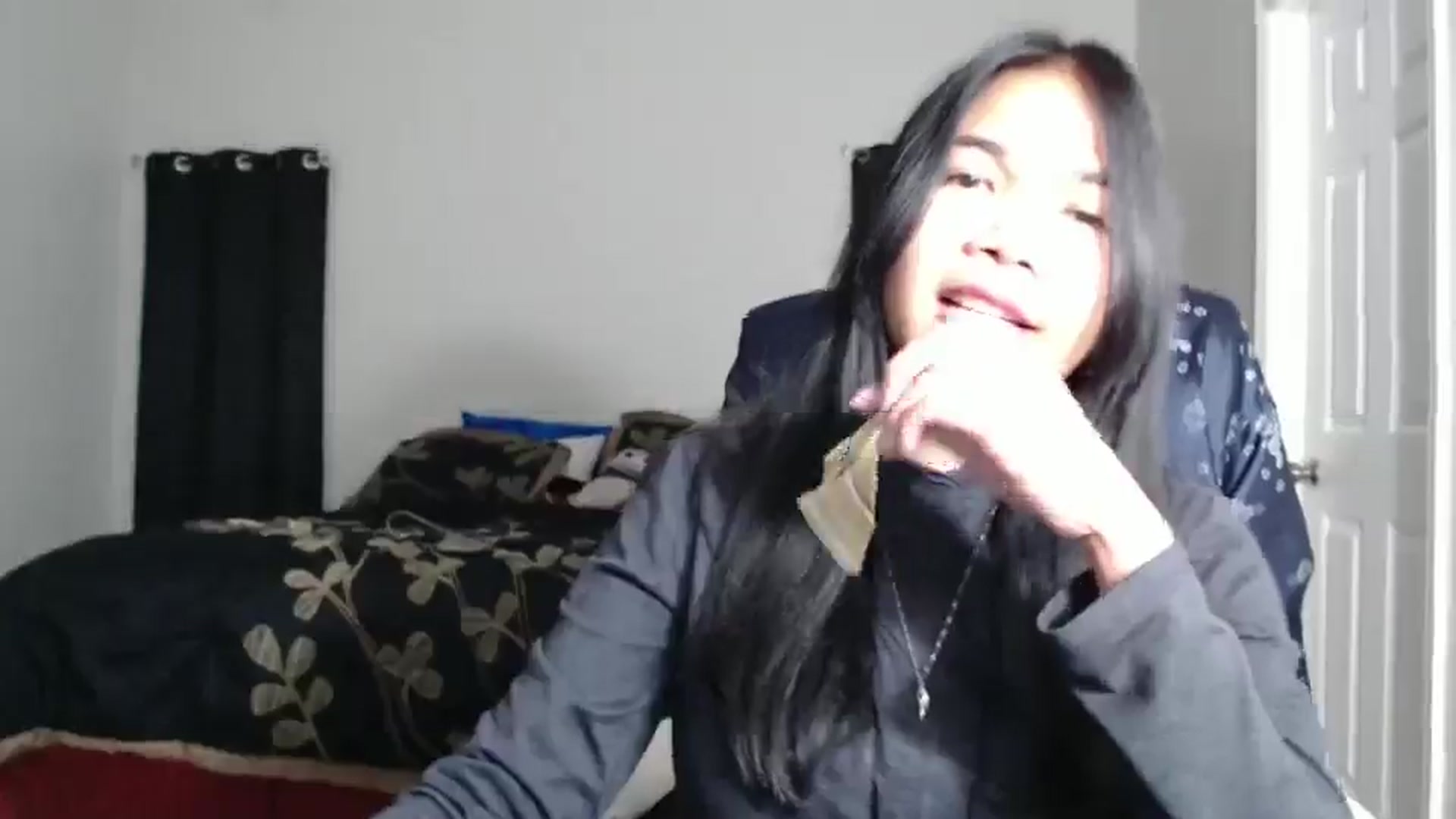 Gallery image thumbnail from Littlekai2023's myfreecams stream on, 12/27/2024, 01:50 image 8 of 20