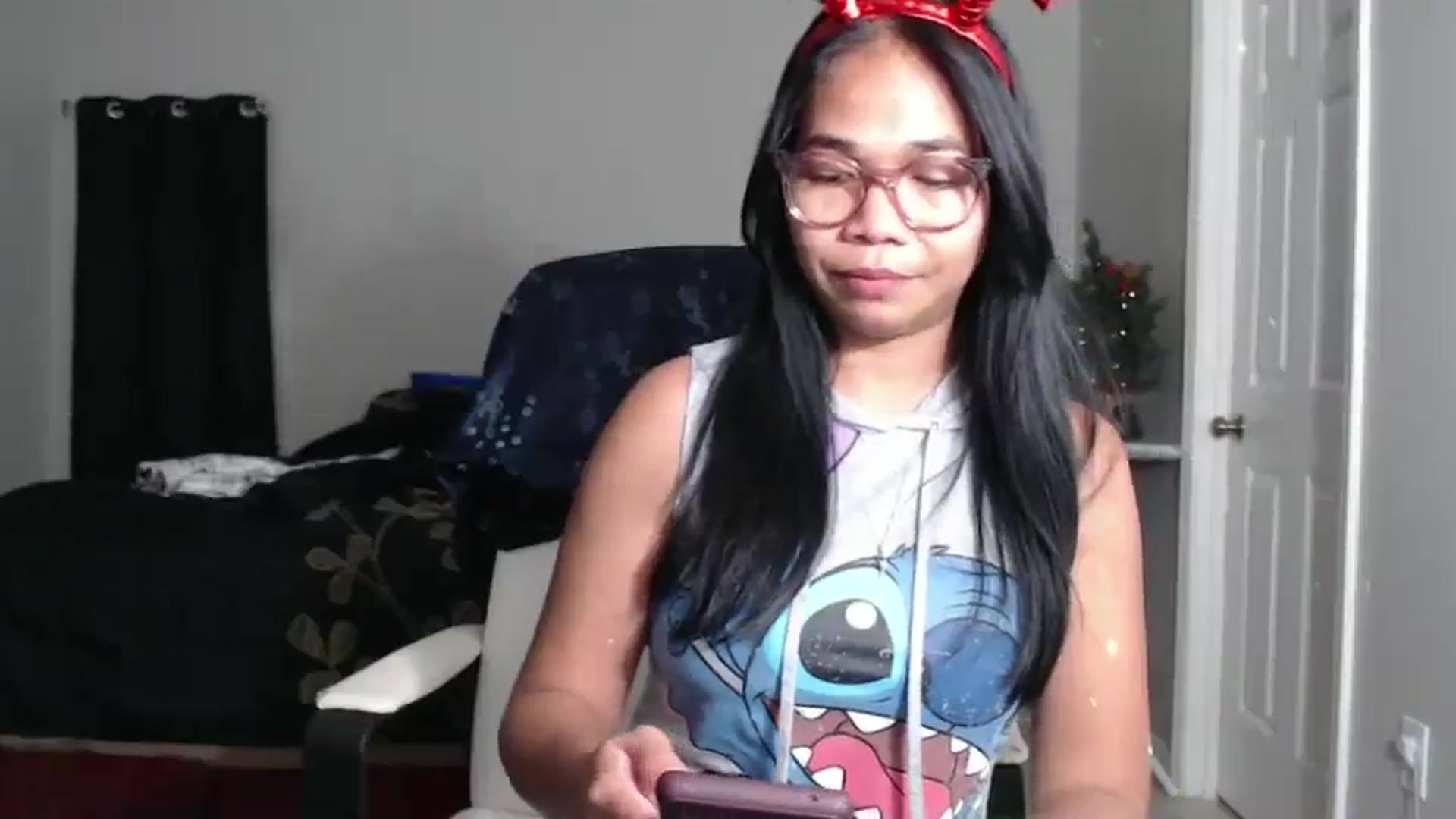 Gallery image thumbnail from Littlekai2025's myfreecams stream on, 01/02/2025, 03:22 image 5 of 20